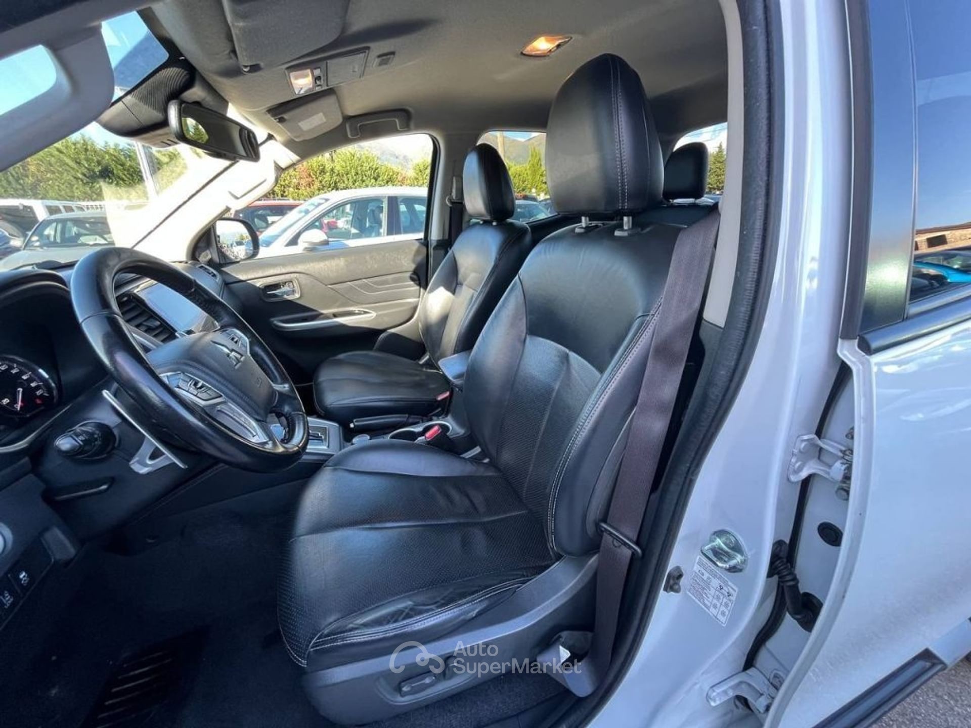 Mitsubishi L200
