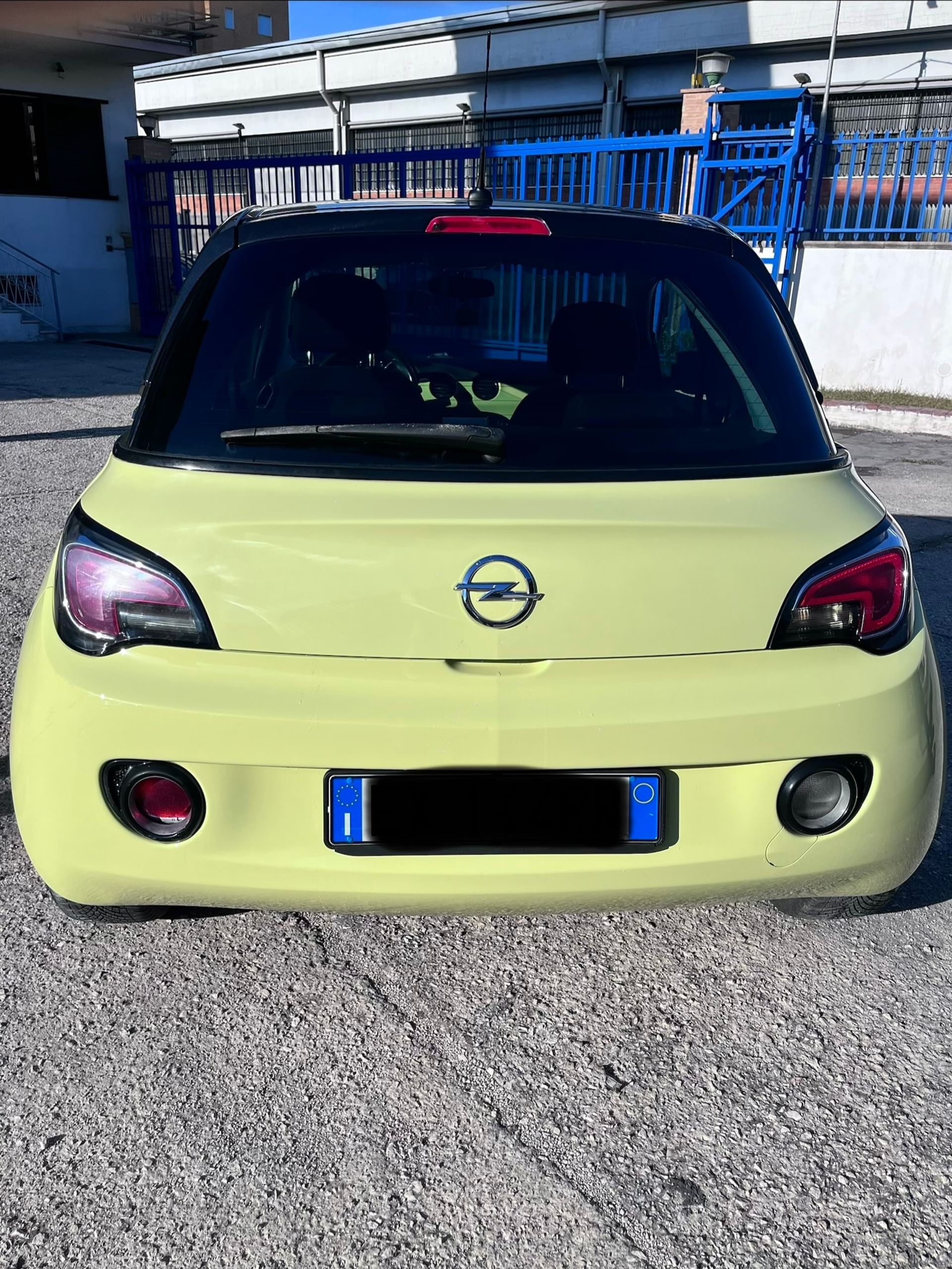 Opel Adam