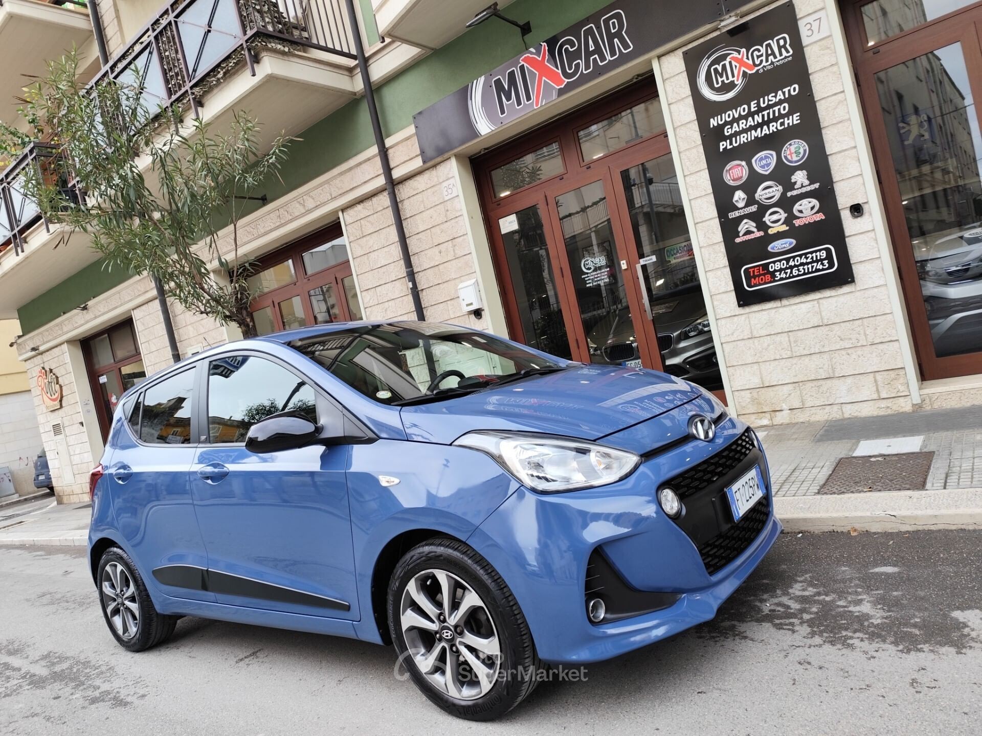 Hyundai i10