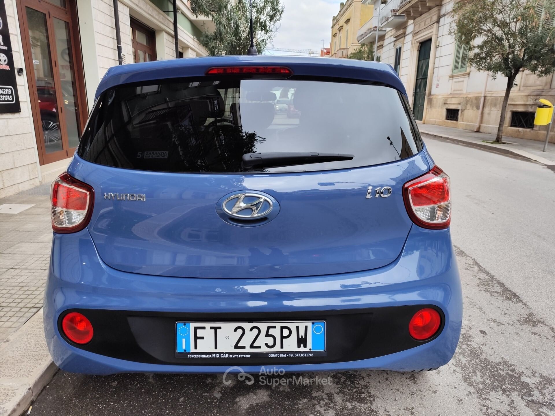 Hyundai i10