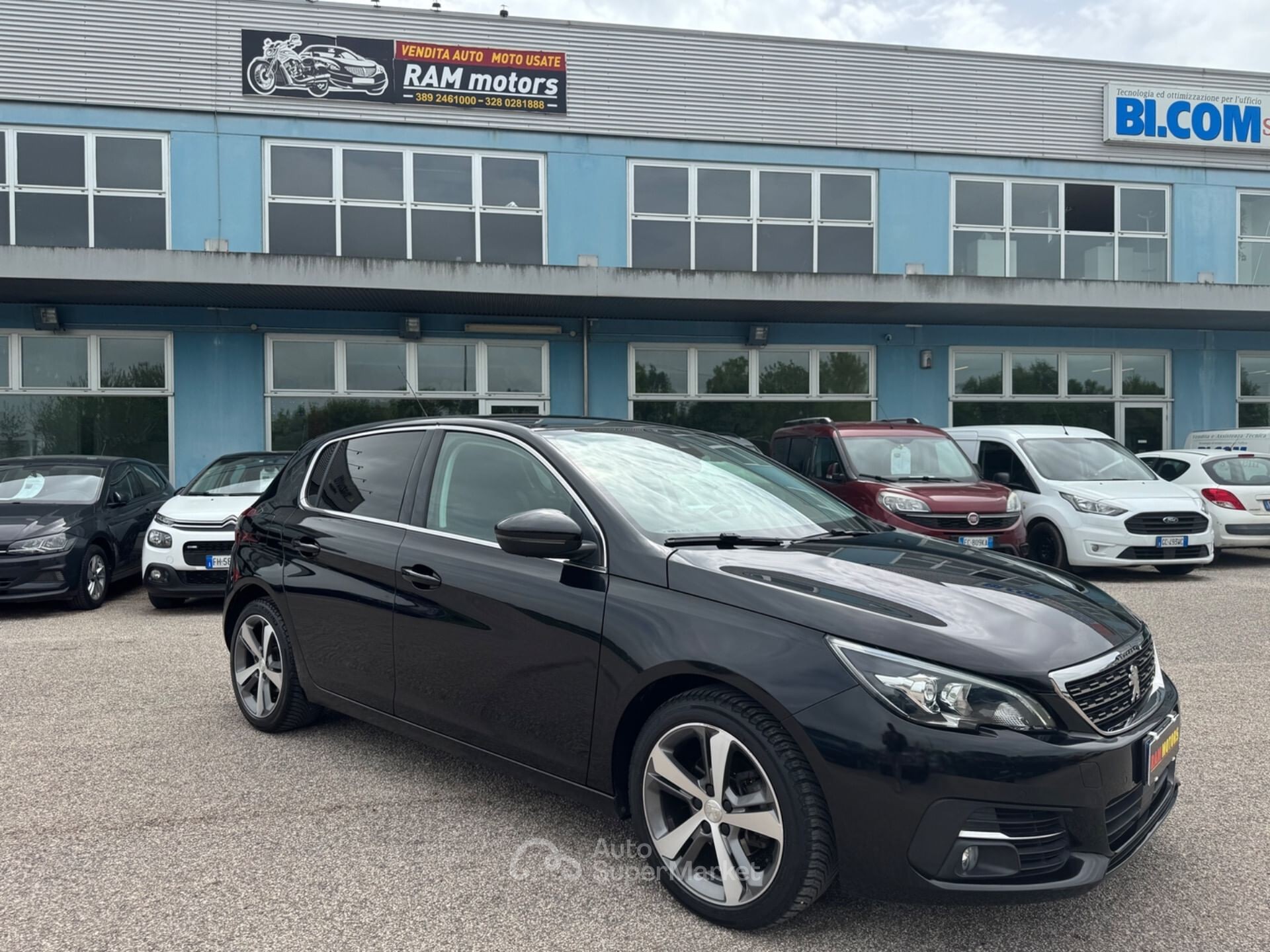 Peugeot 308