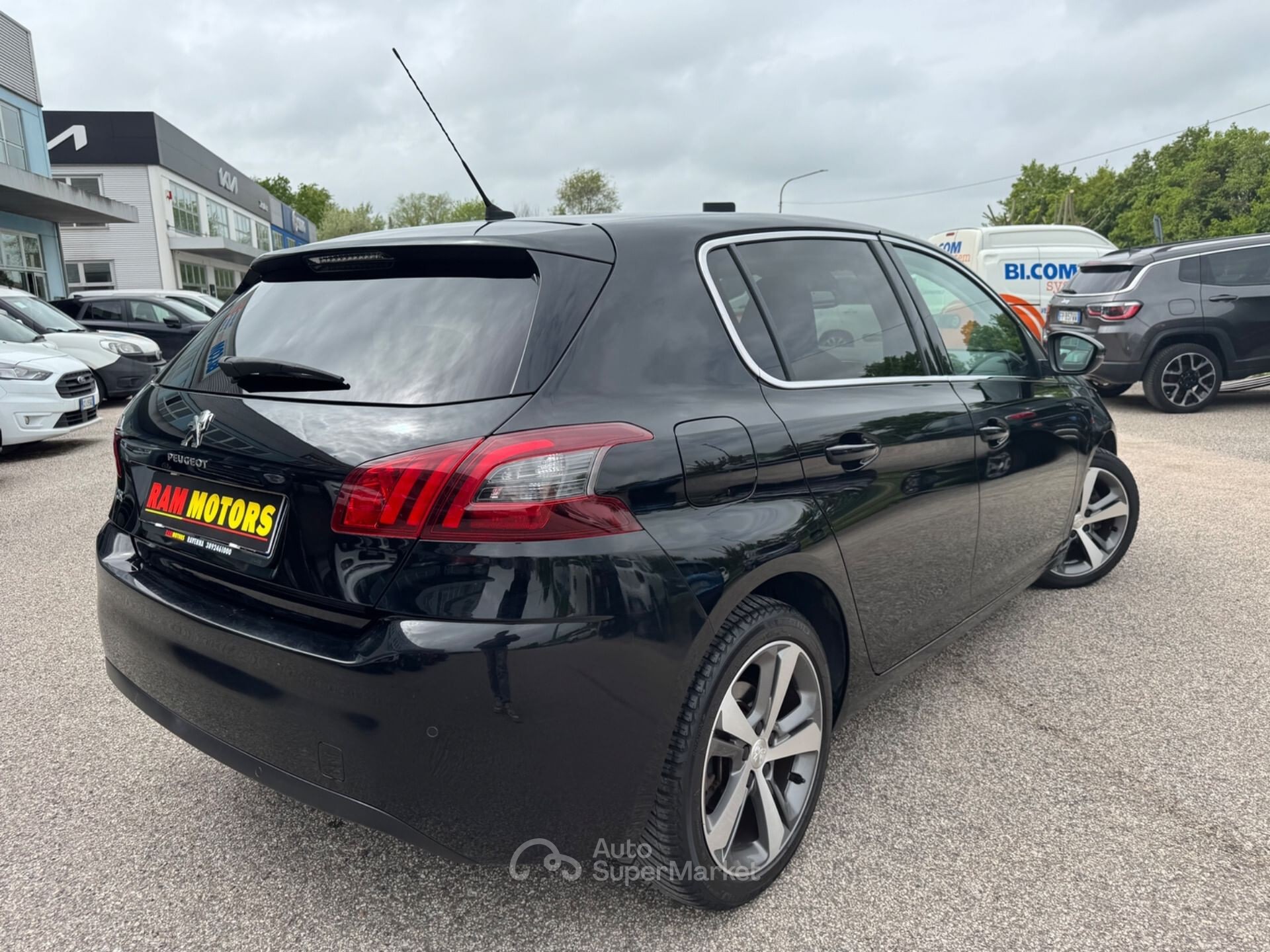 Peugeot 308