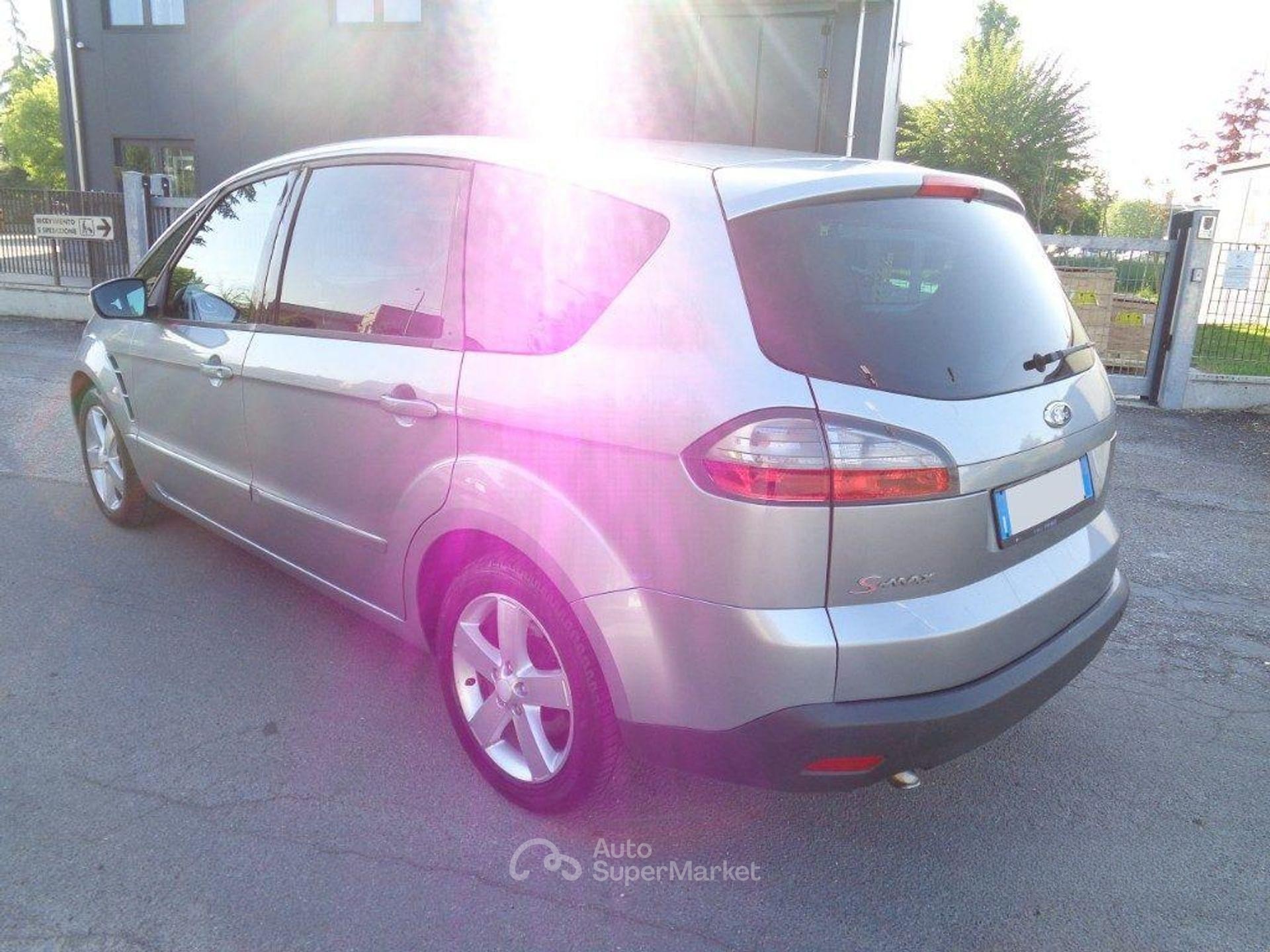 Ford S-Max