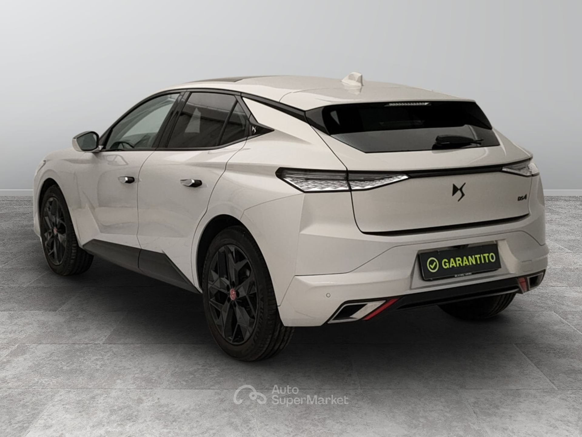 DS Automobiles DS 4