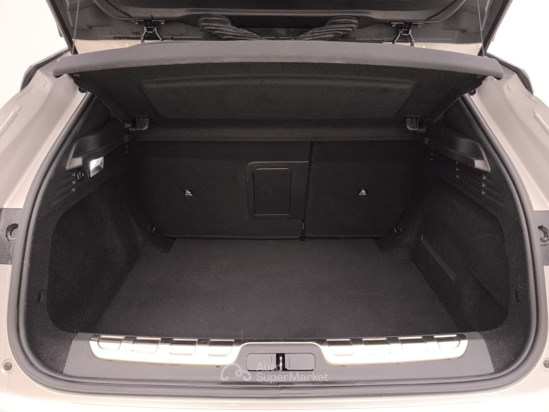 DS Automobiles DS 4