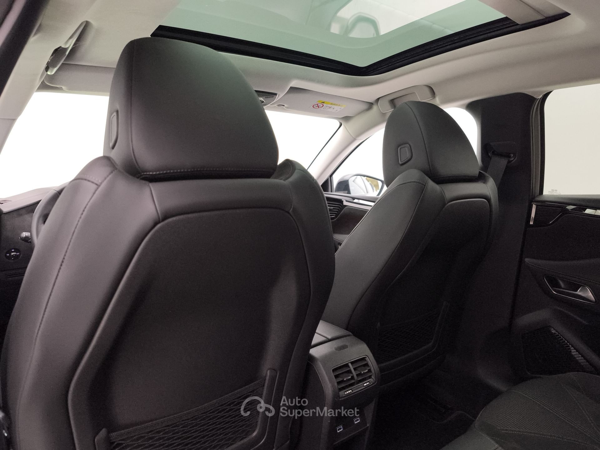 DS Automobiles DS 4