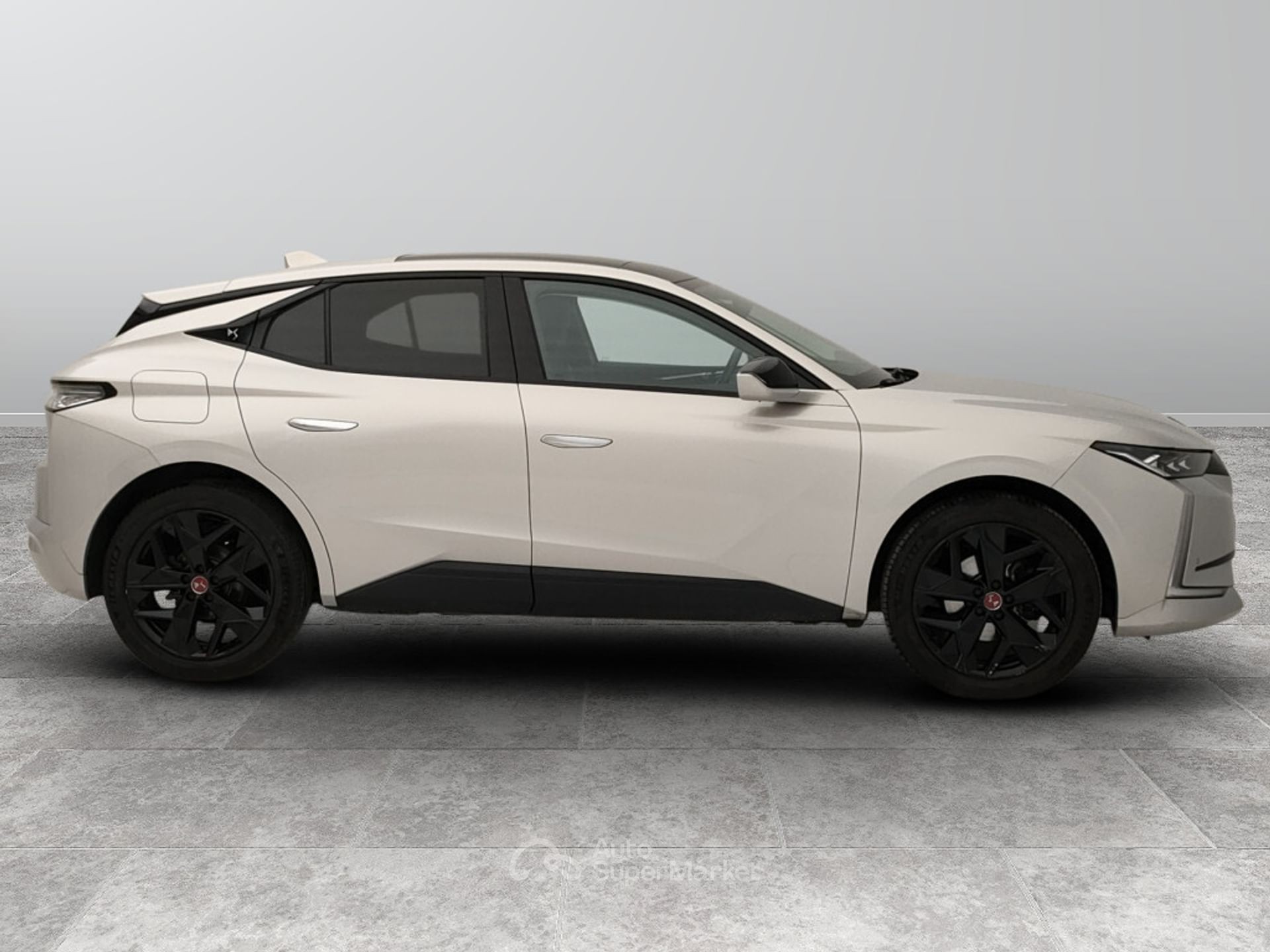DS Automobiles DS 4