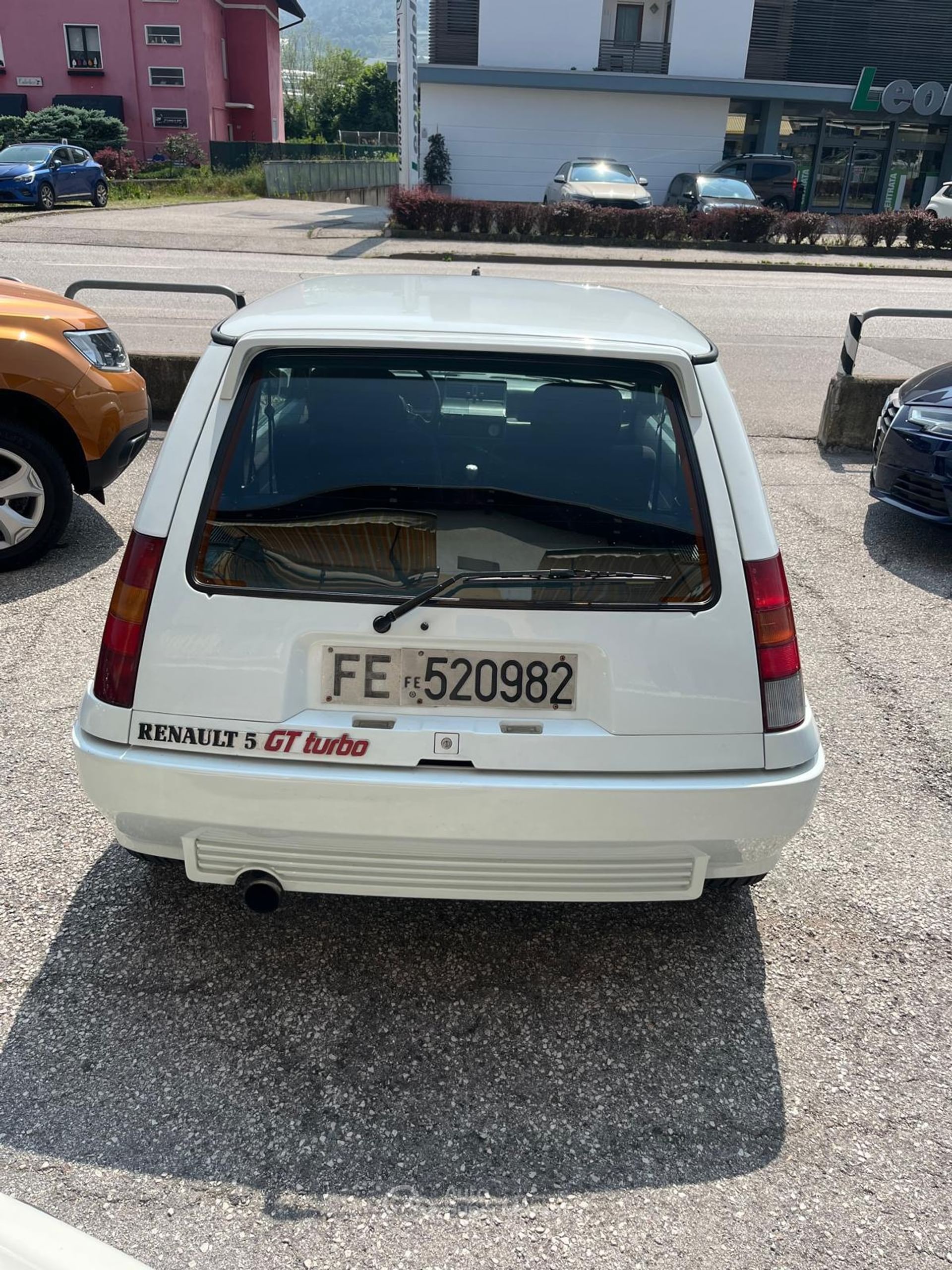 Renault 5
