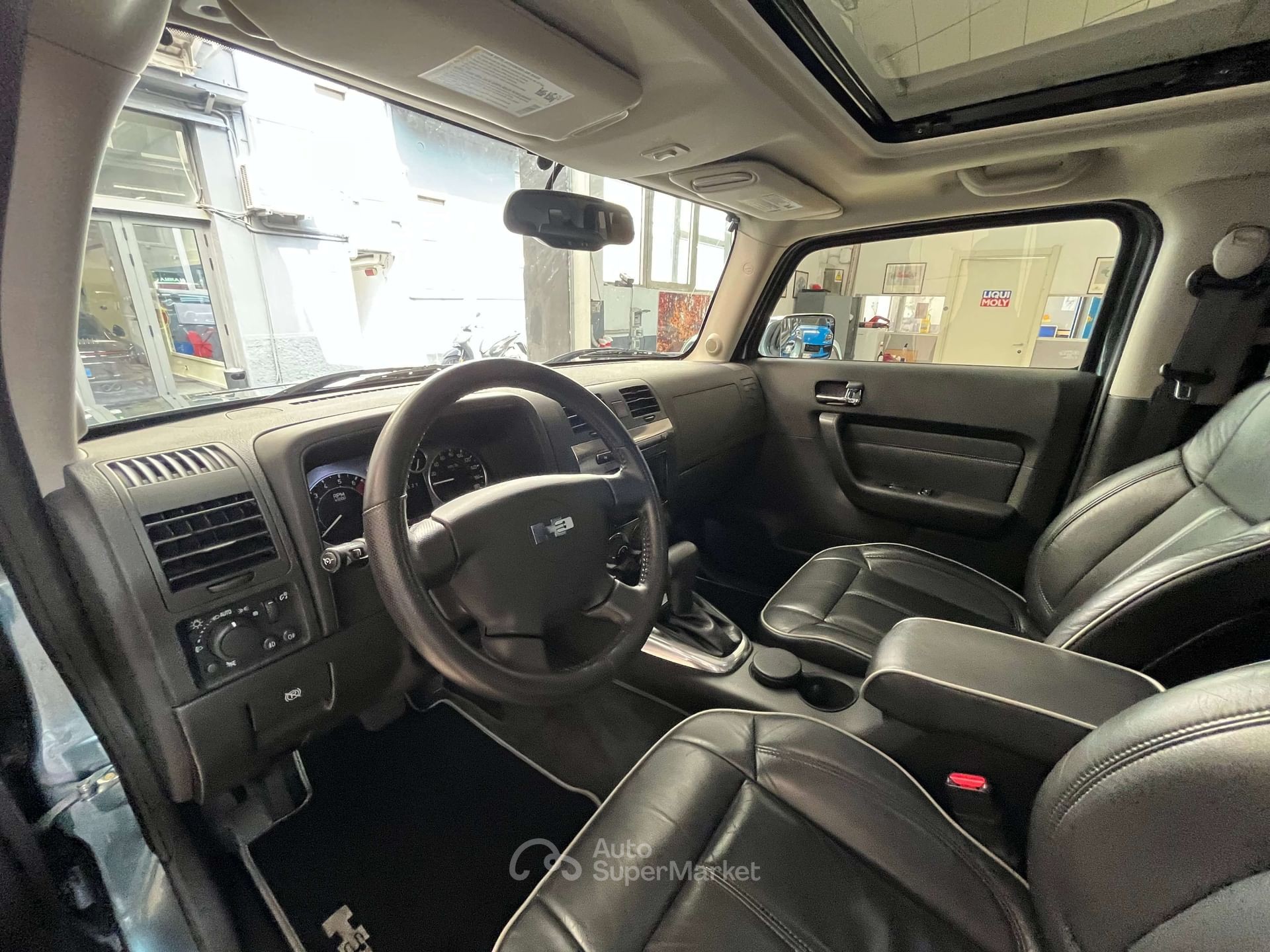 Hummer H3