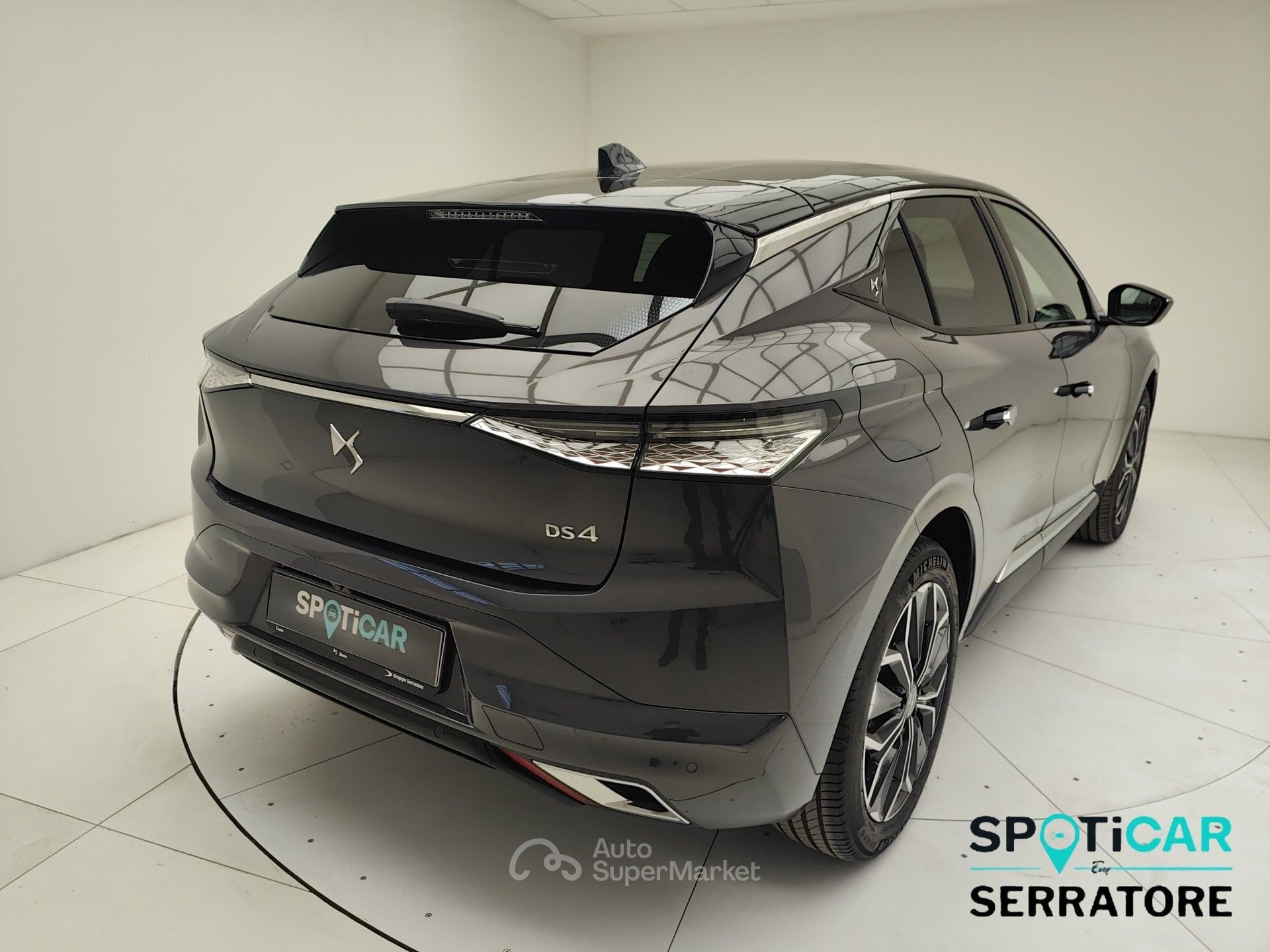 DS Automobiles DS 4