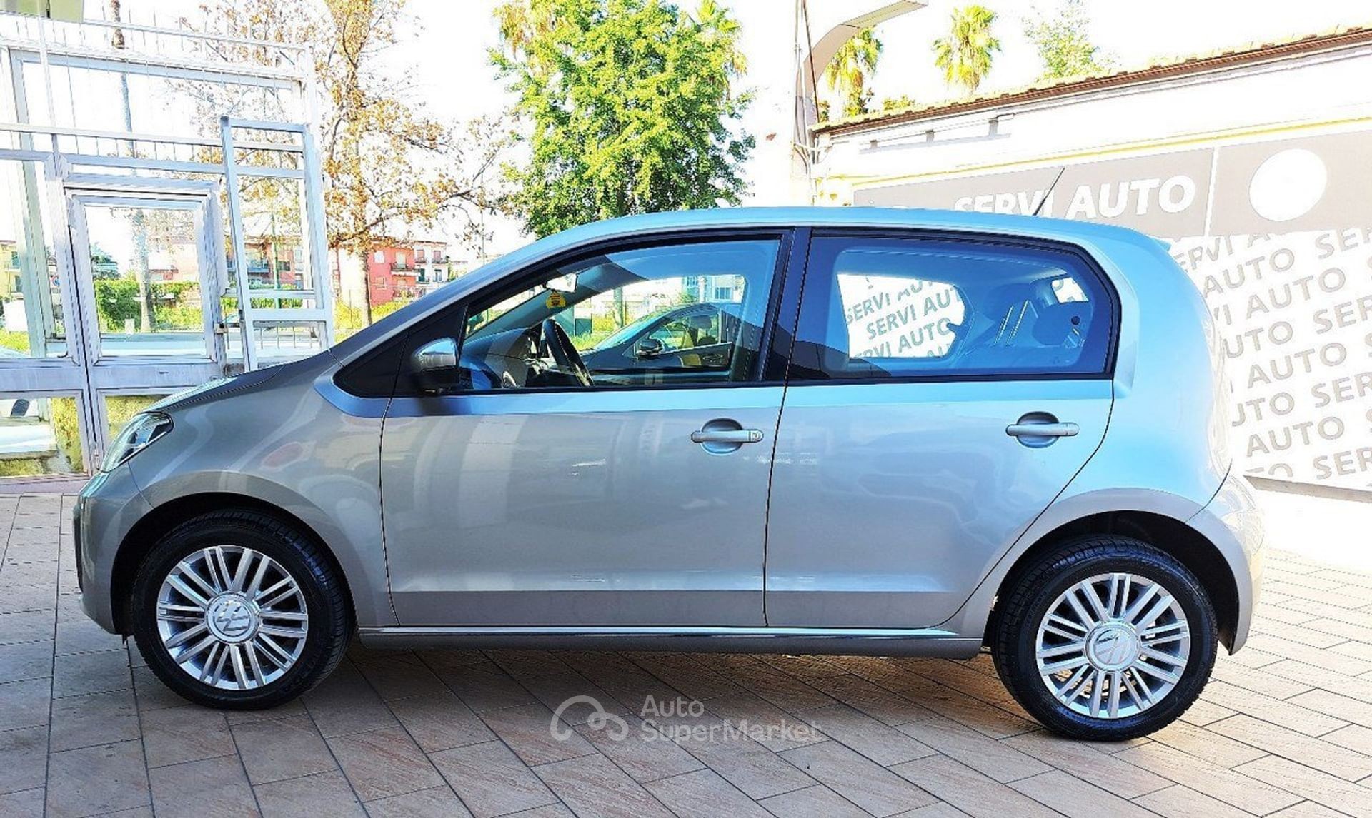 Volkswagen up!