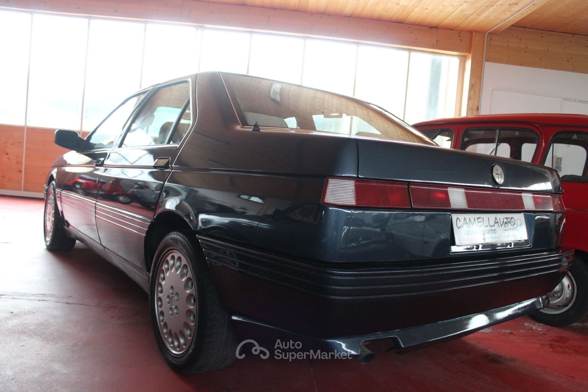 Alfa Romeo 164