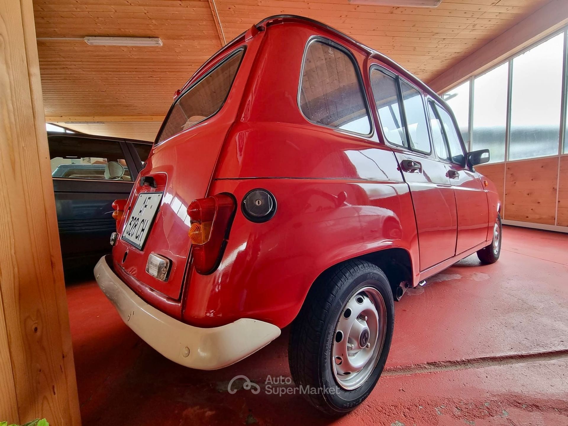 Renault 4