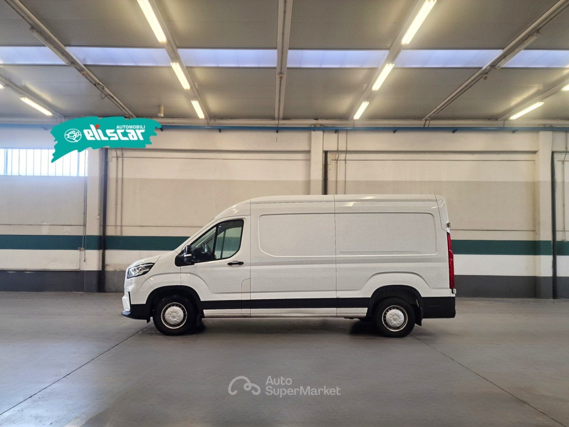Maxus Deliver9