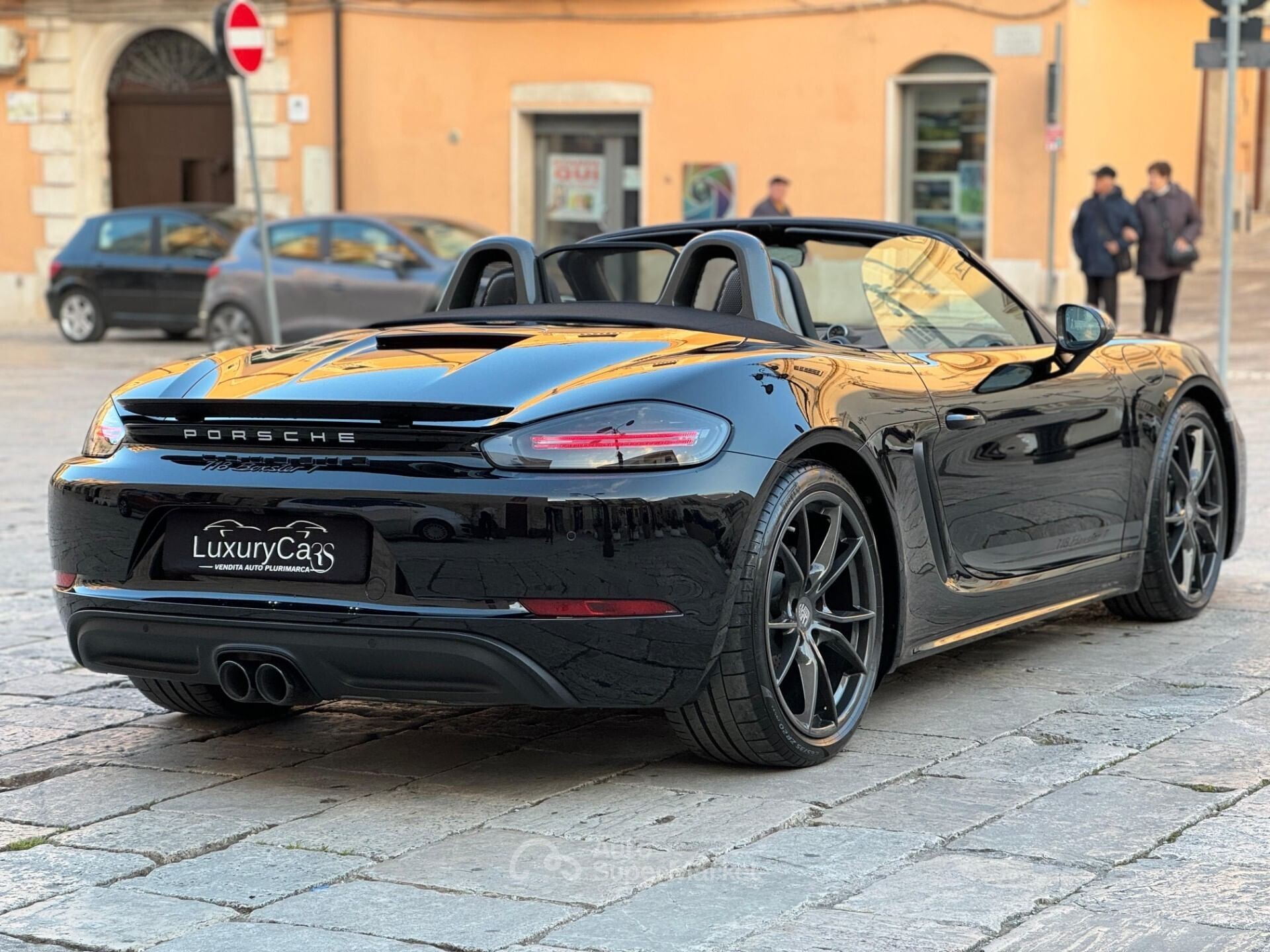 Porsche 718
