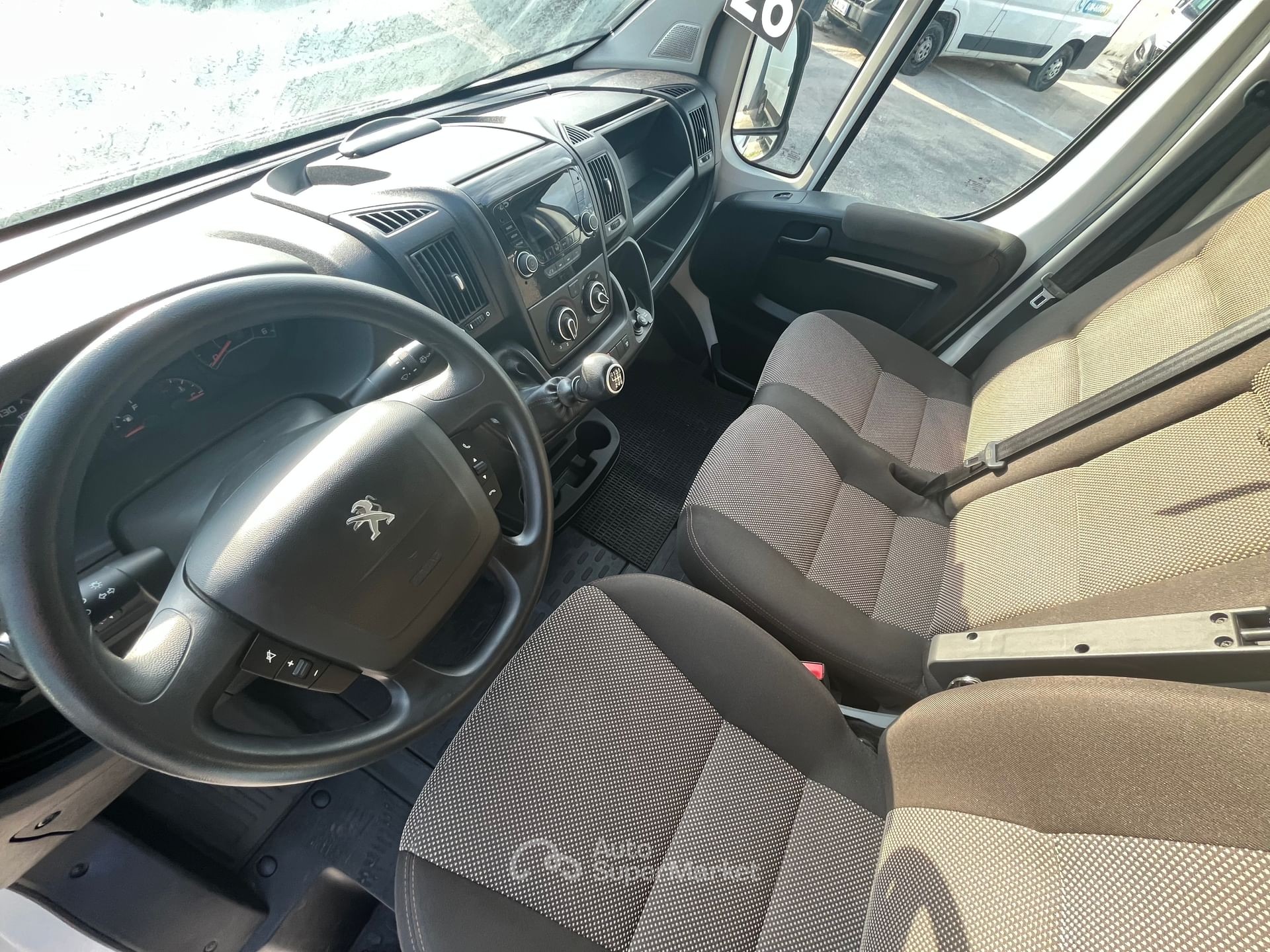 Peugeot Boxer