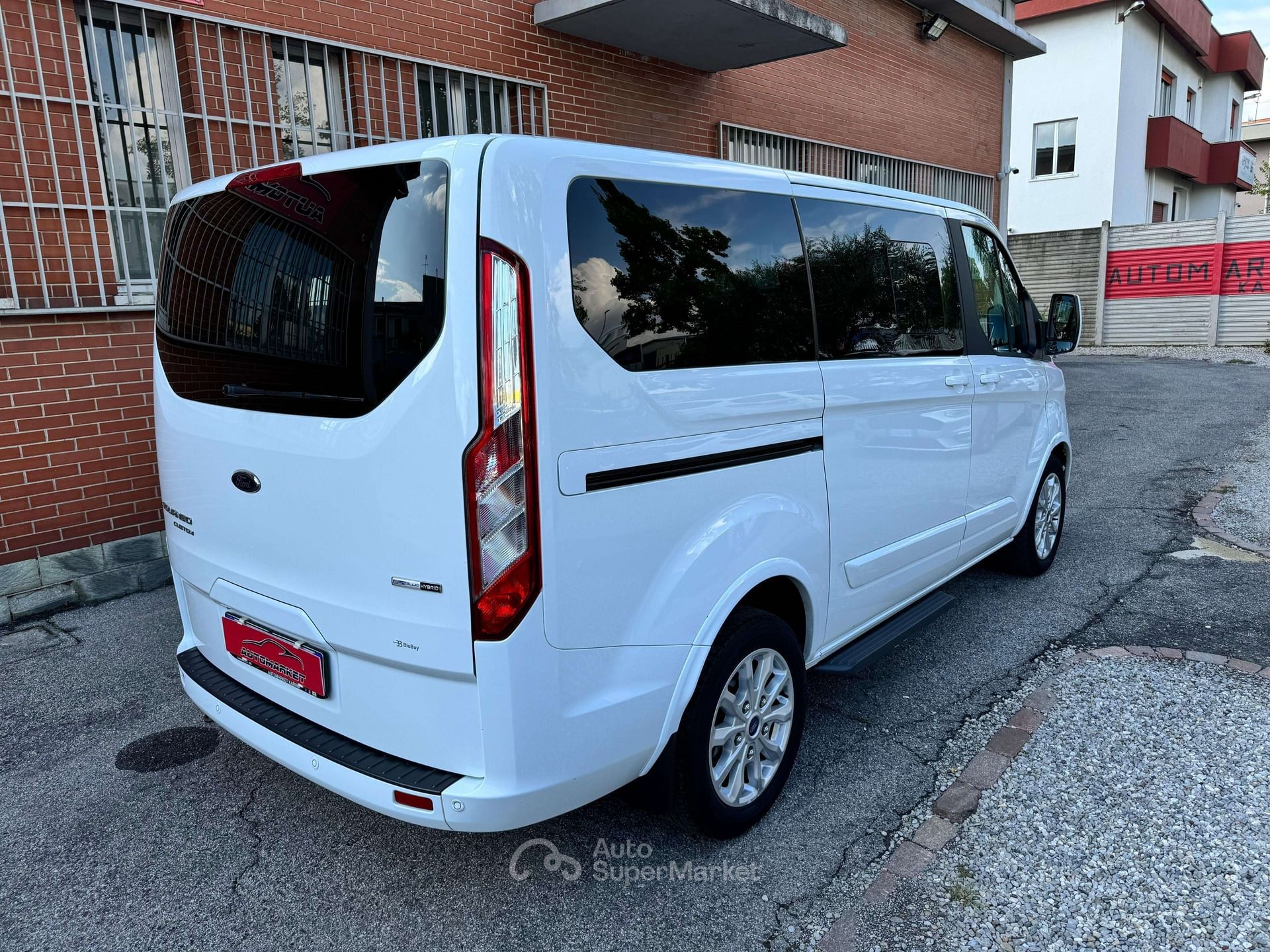 Ford Tourneo Custom