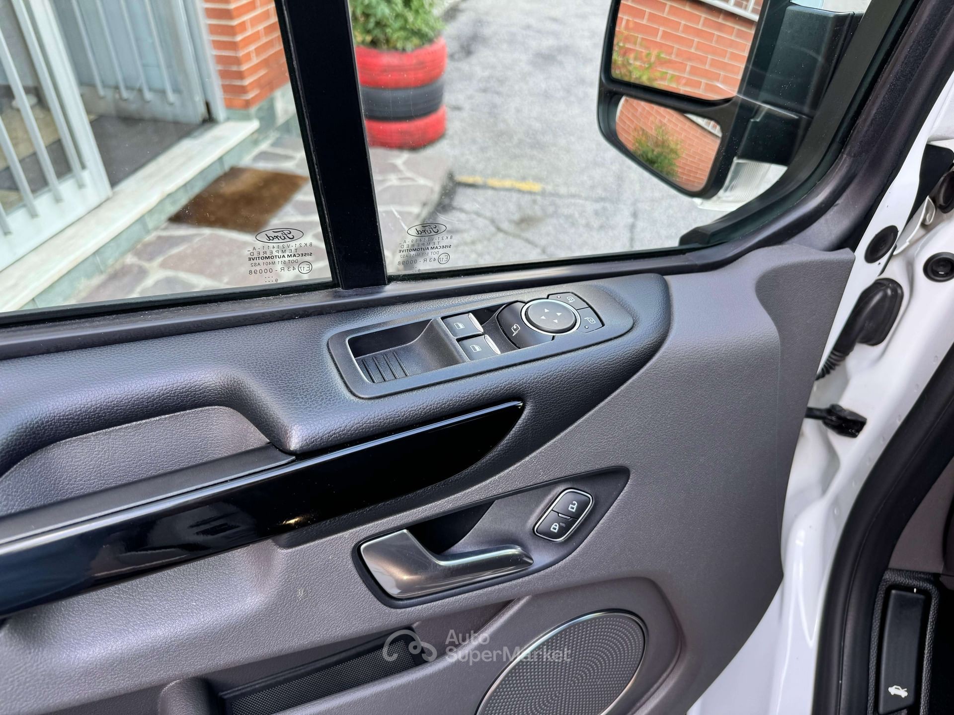Ford Tourneo Custom