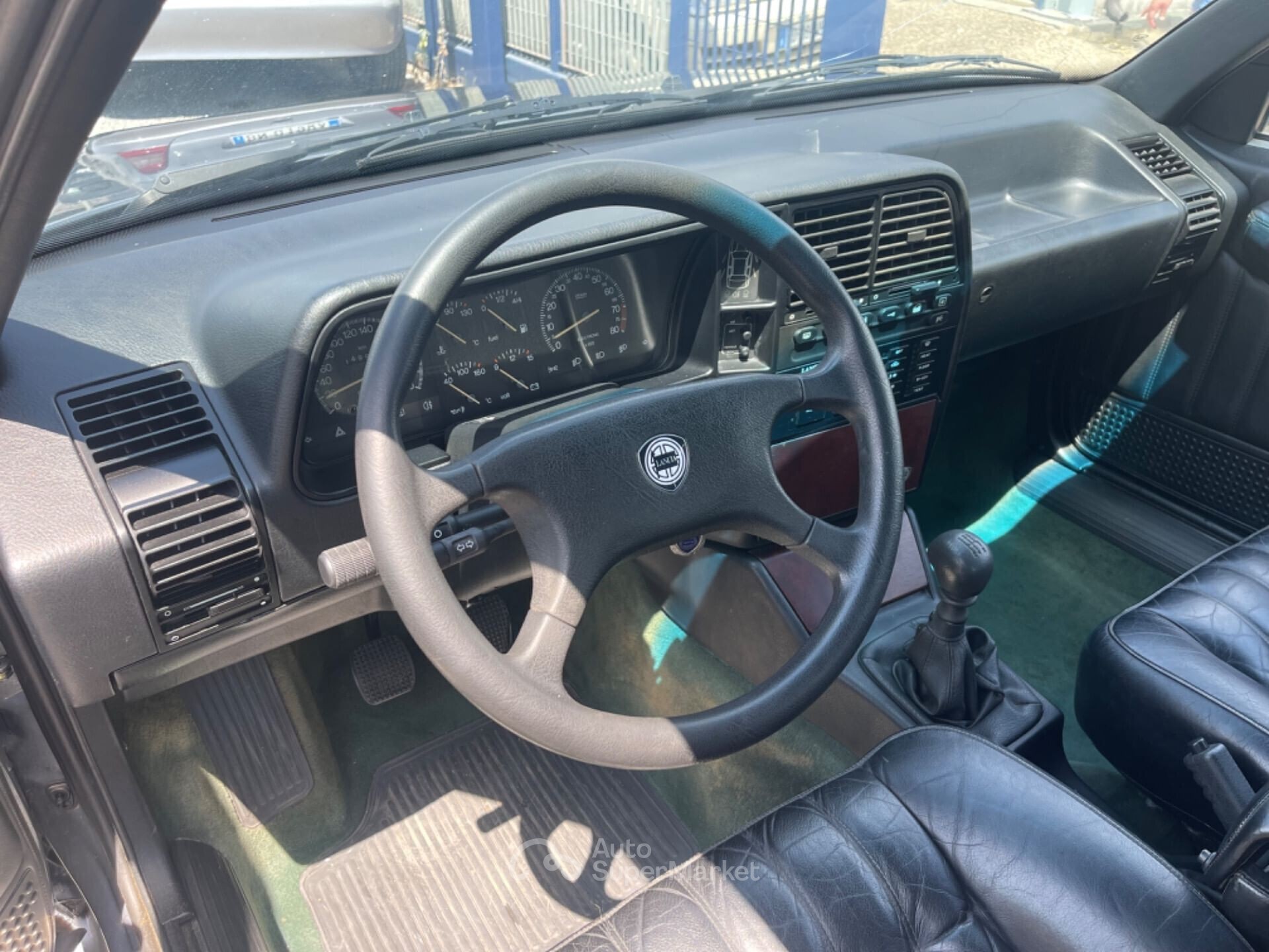 Lancia Thema
