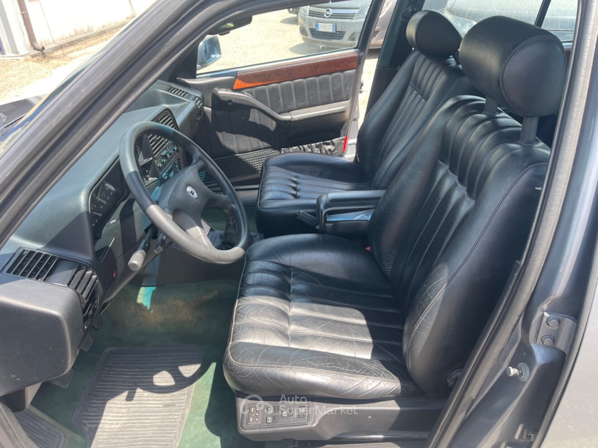Lancia Thema