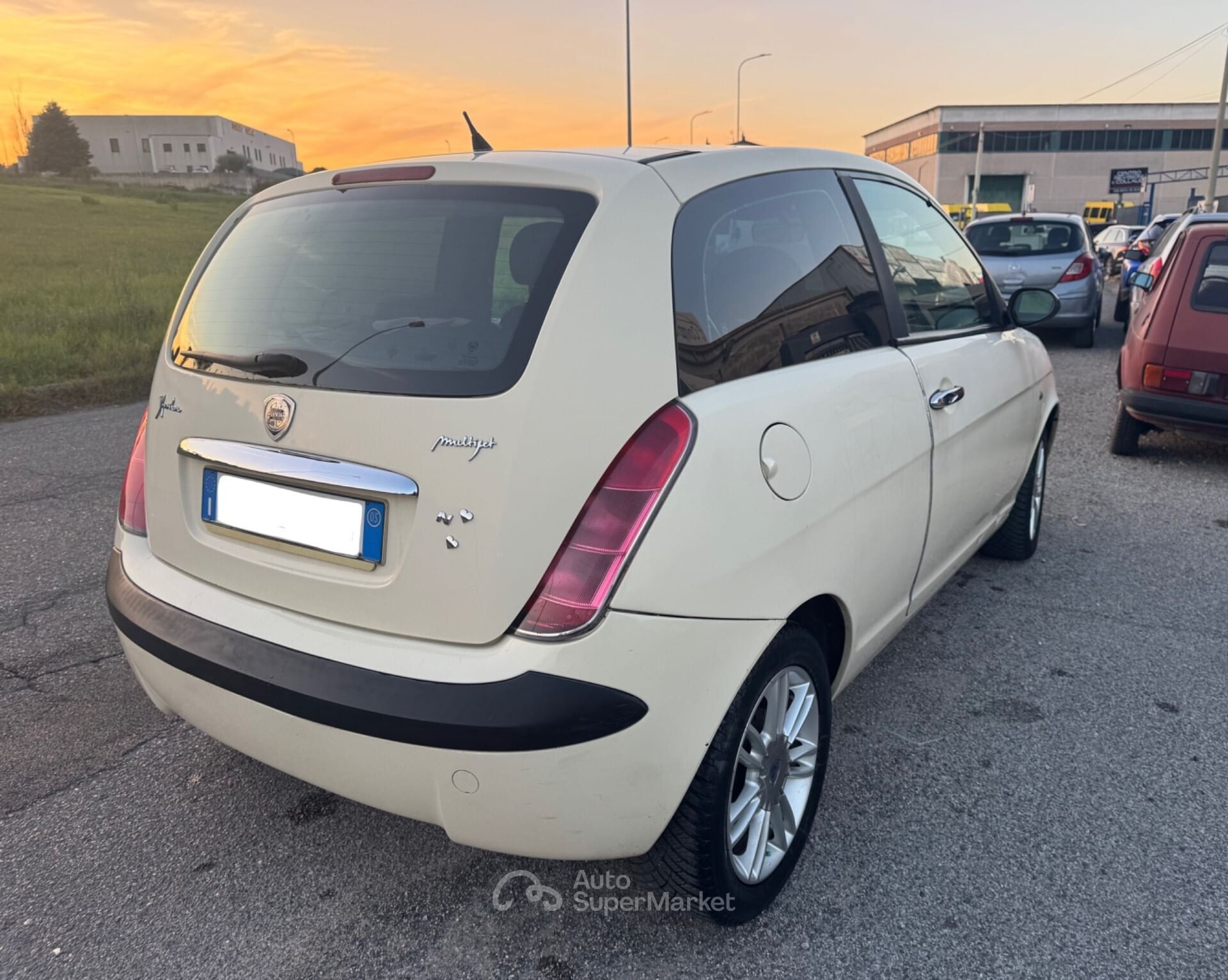 Lancia Ypsilon
