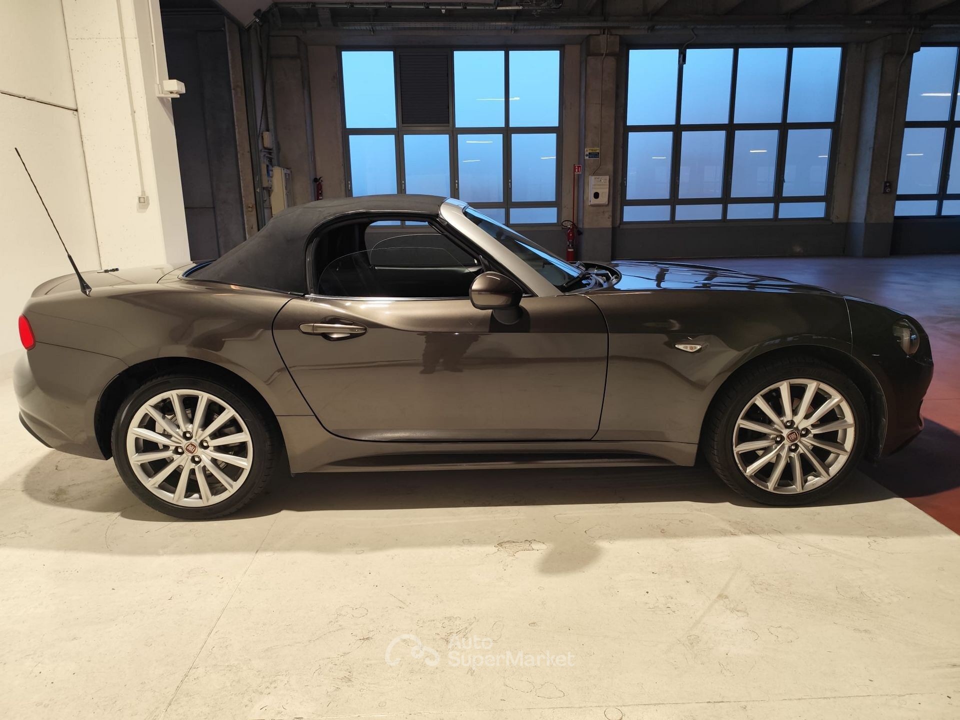 Fiat 124 spider