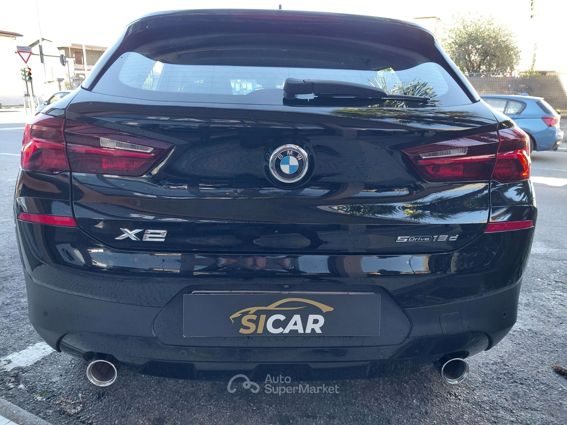 BMW X2