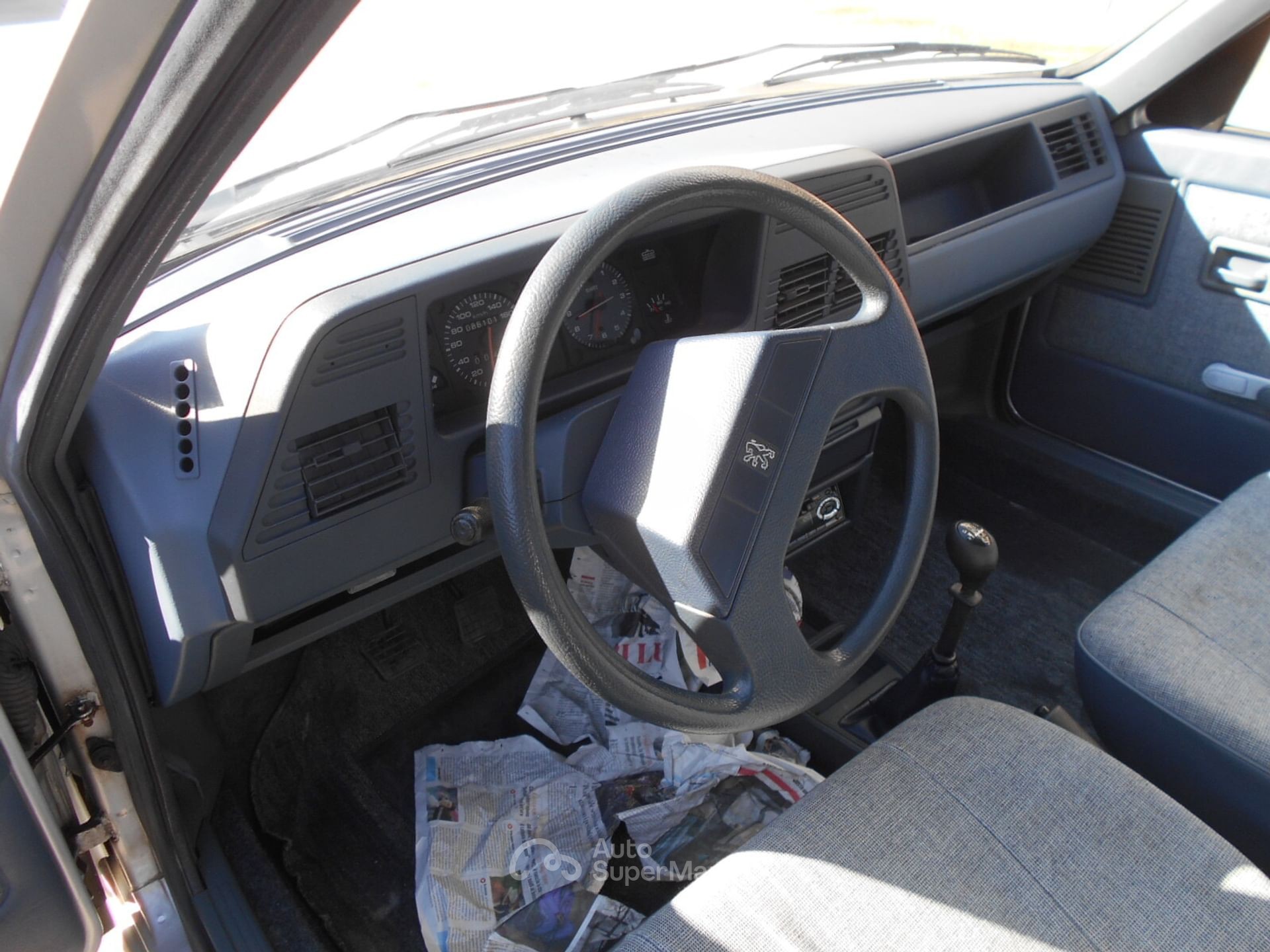 Peugeot 309