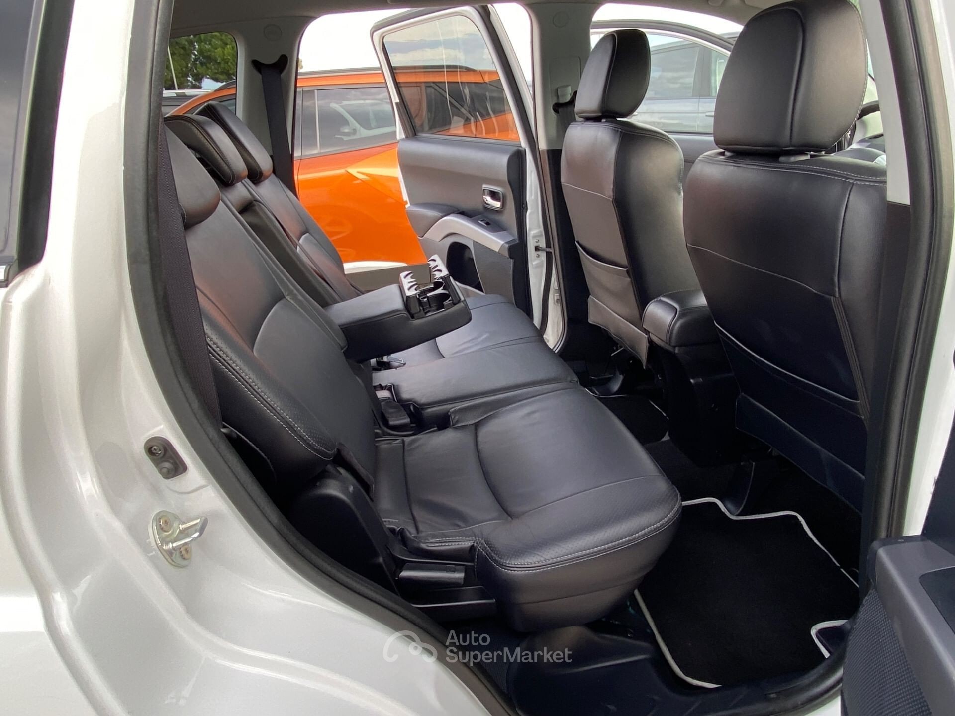 Peugeot 4007