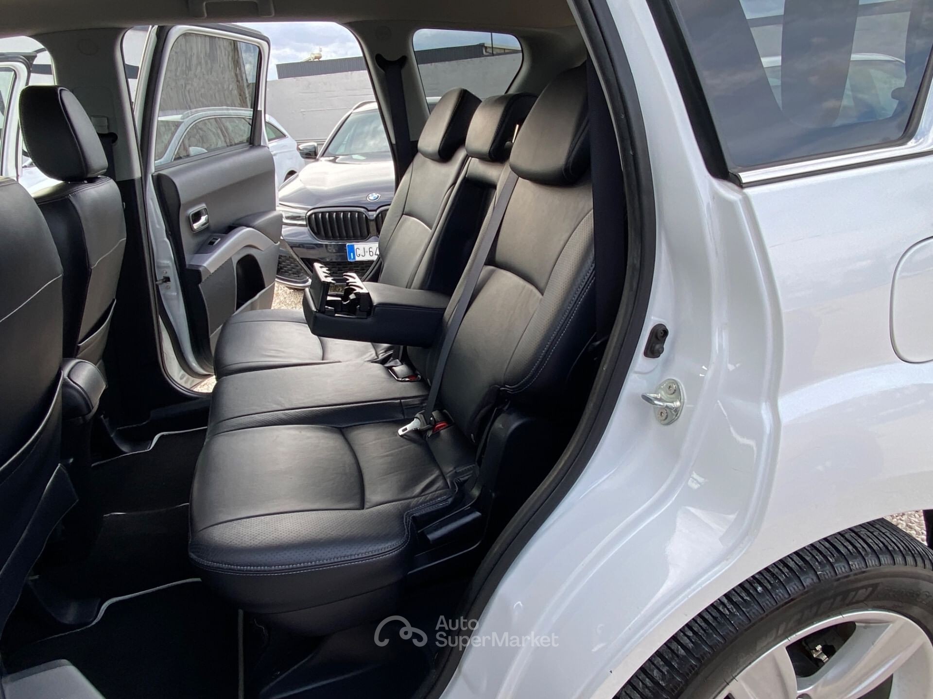 Peugeot 4007