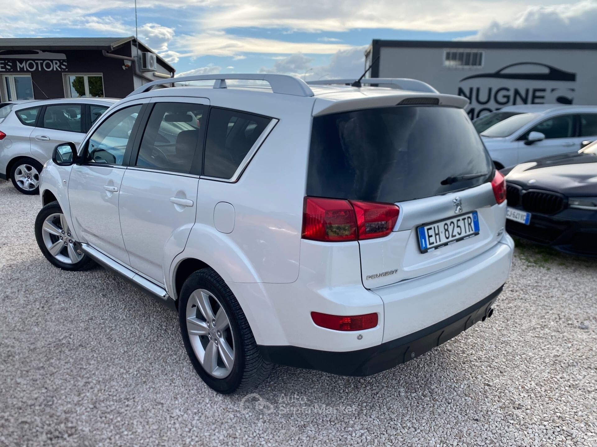 Peugeot 4007