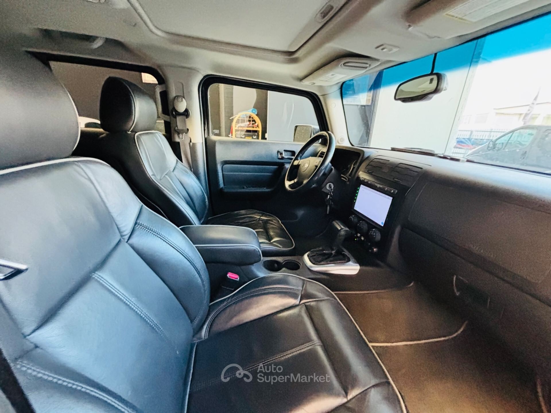 Hummer H3