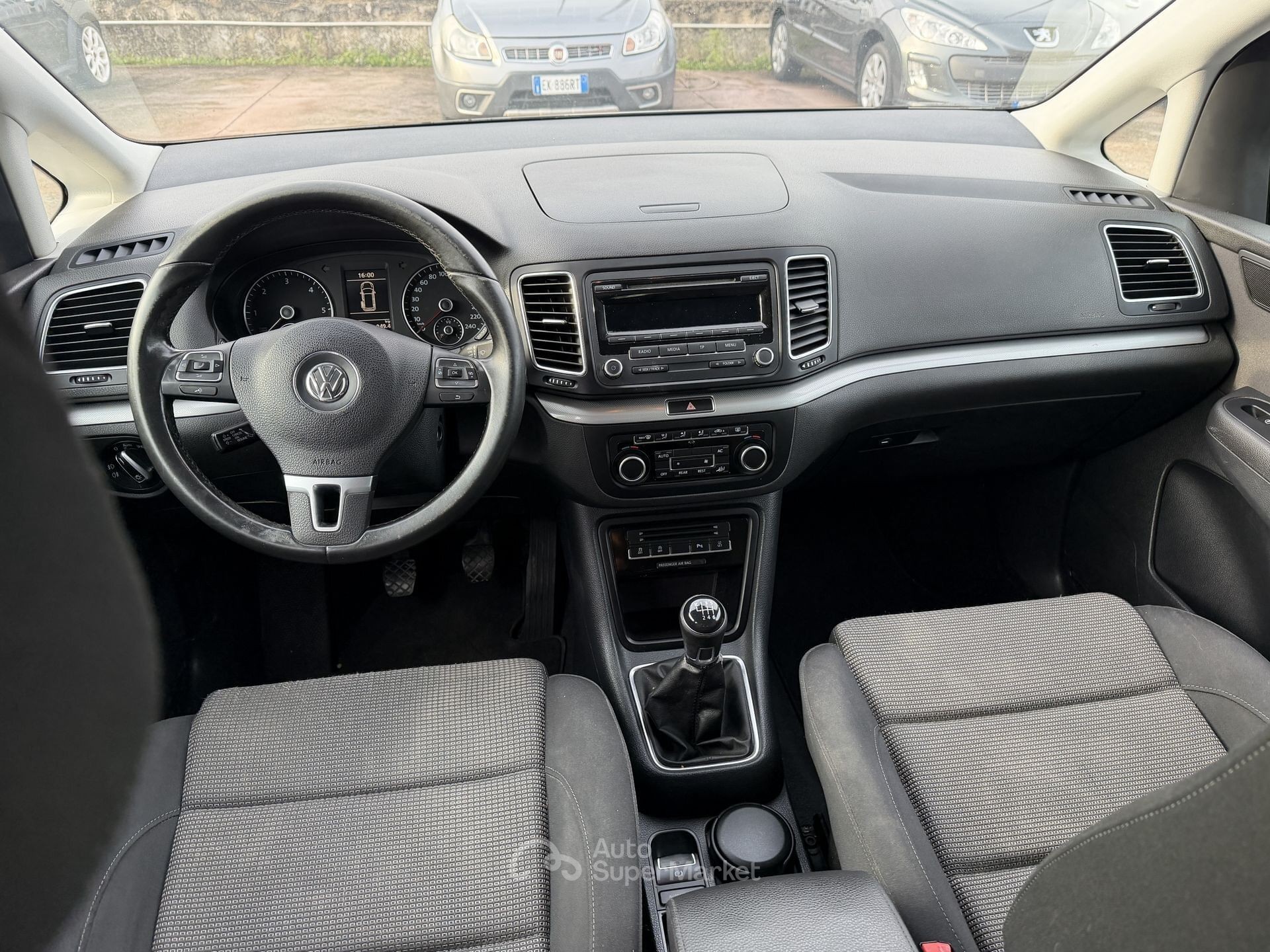 Volkswagen Sharan
