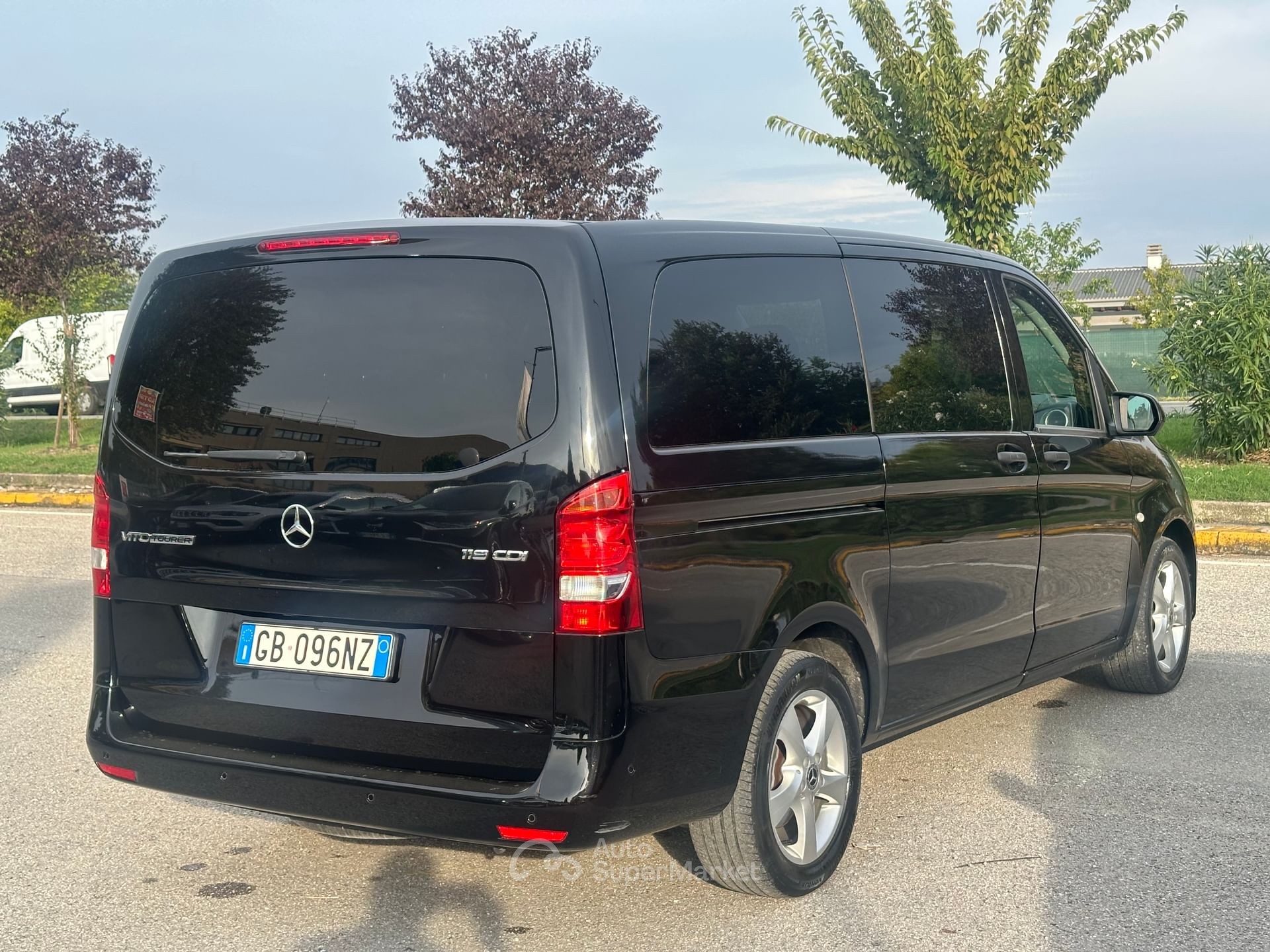 Mercedes-Benz Vito