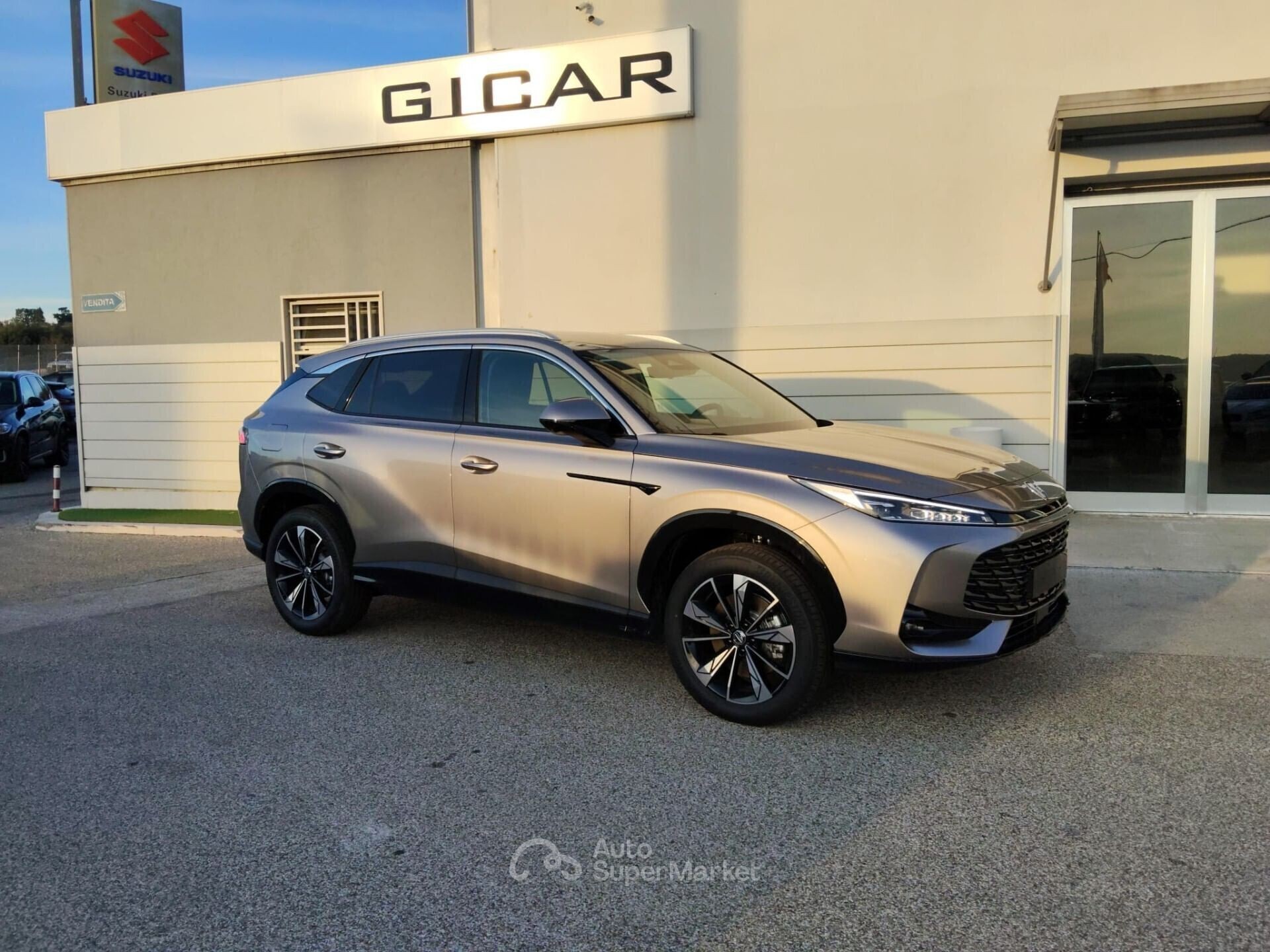 MG HS NUOVA COMFORT HYBRID Nuova Ibrida Benzina Con 1 Km A Putignano mg-hs-nuova-comfort-hybrid-nuova-ibrida-benzina-con-1-km-a-putignano