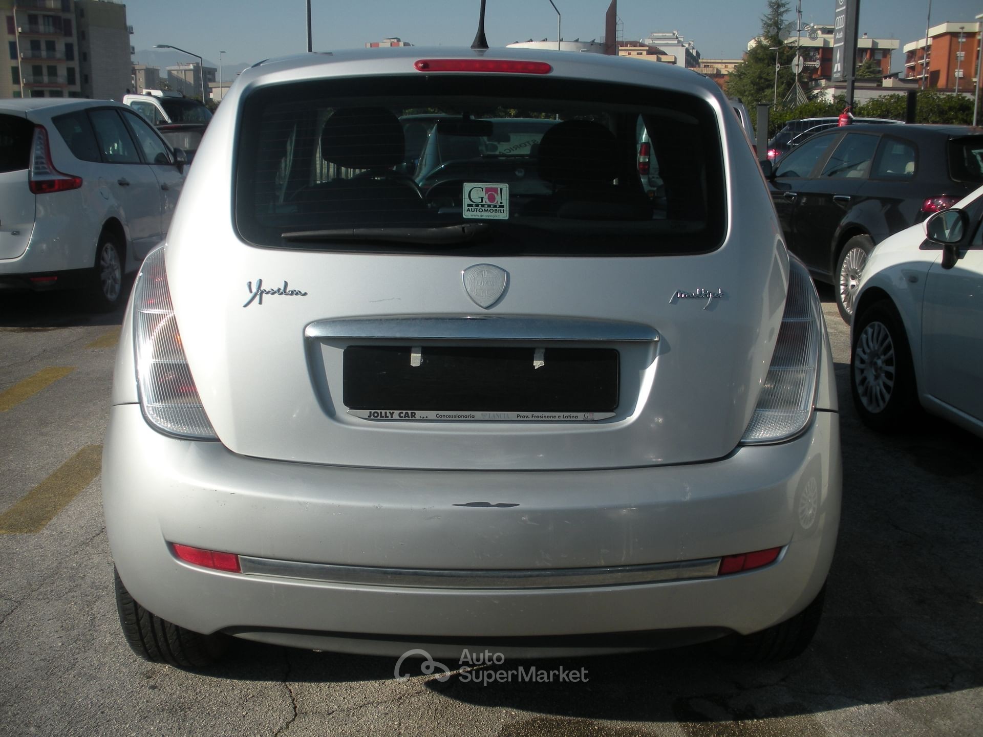Lancia Ypsilon