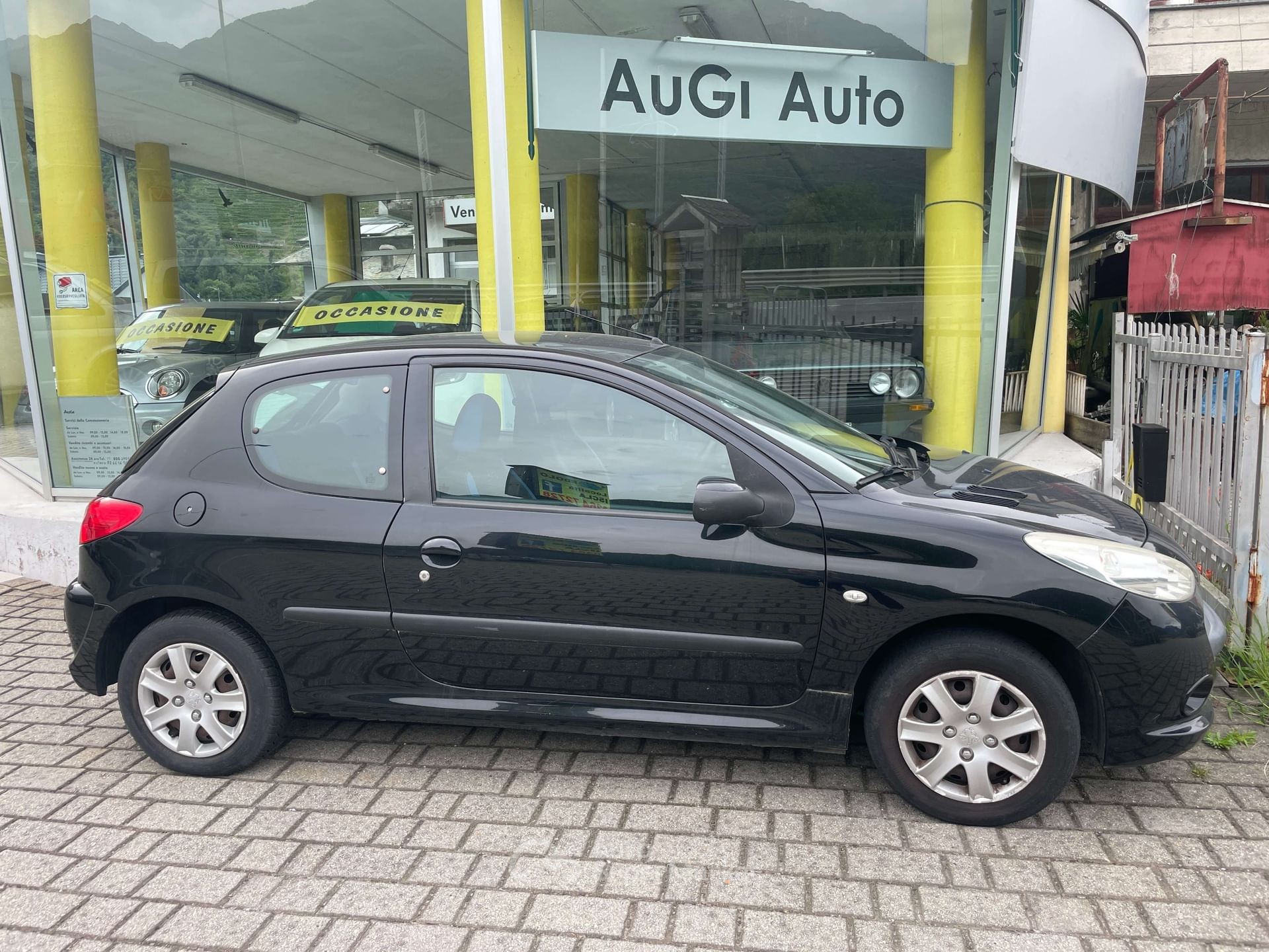 Peugeot 206