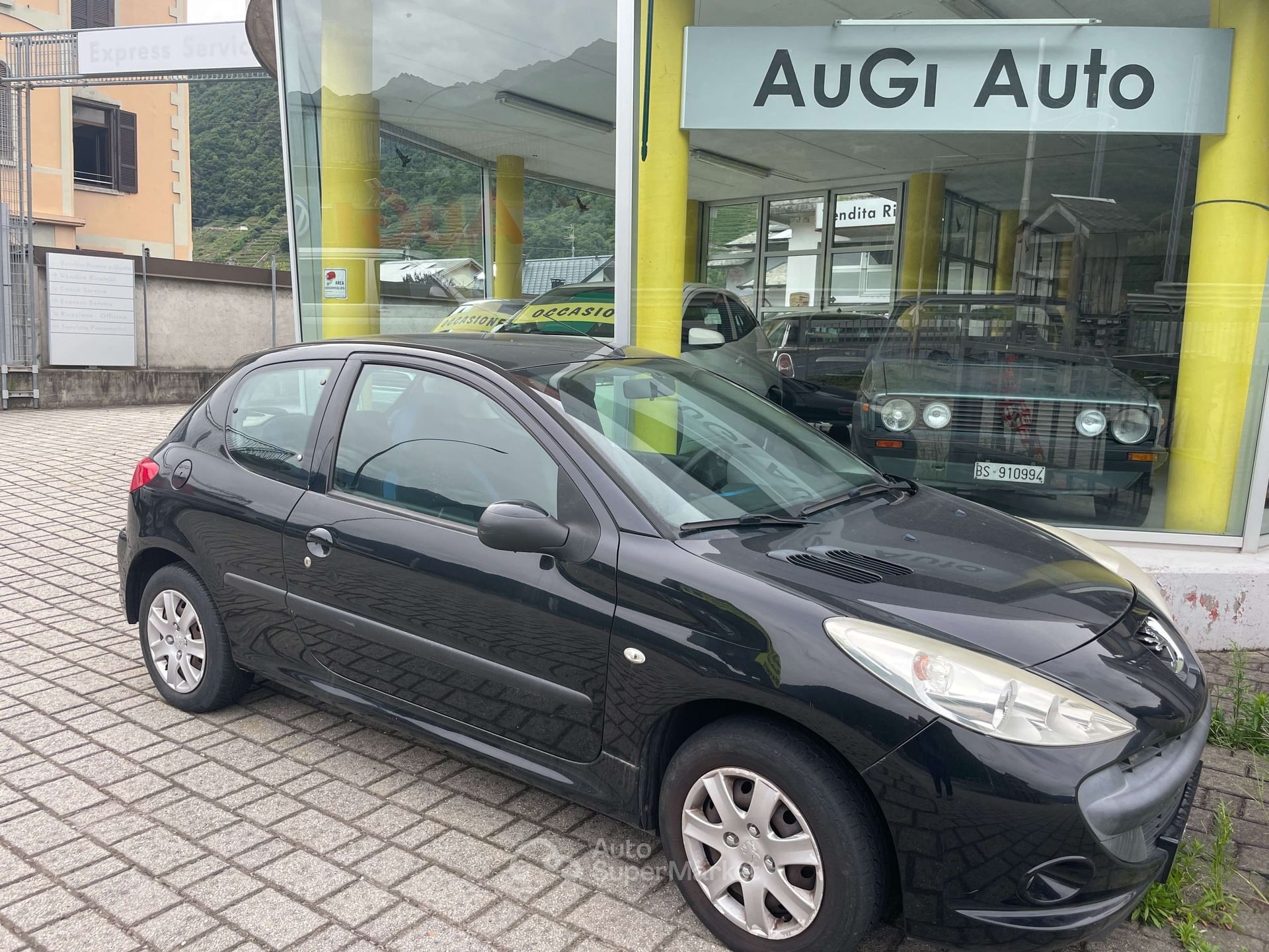 Peugeot 206