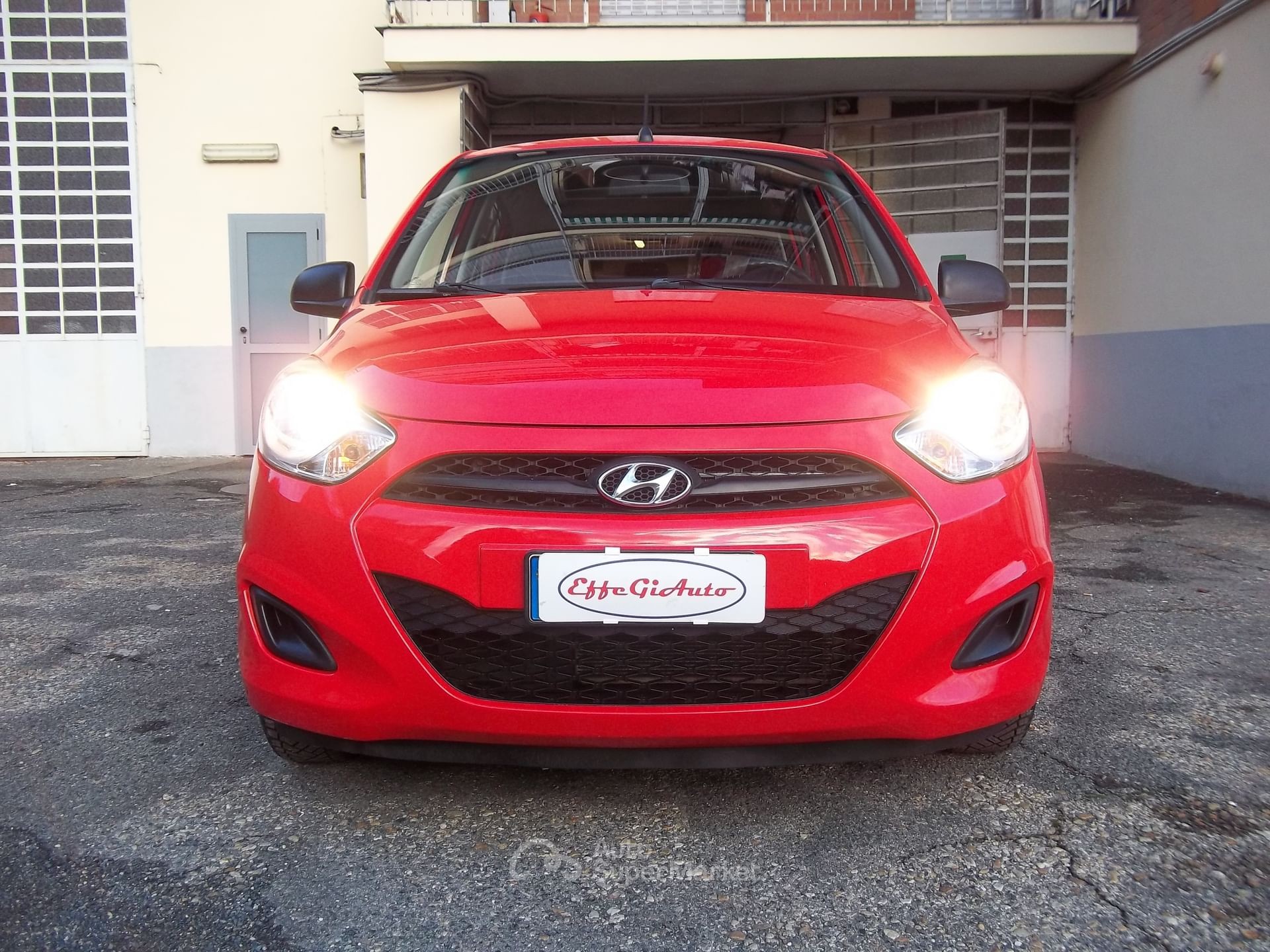 Hyundai i10
