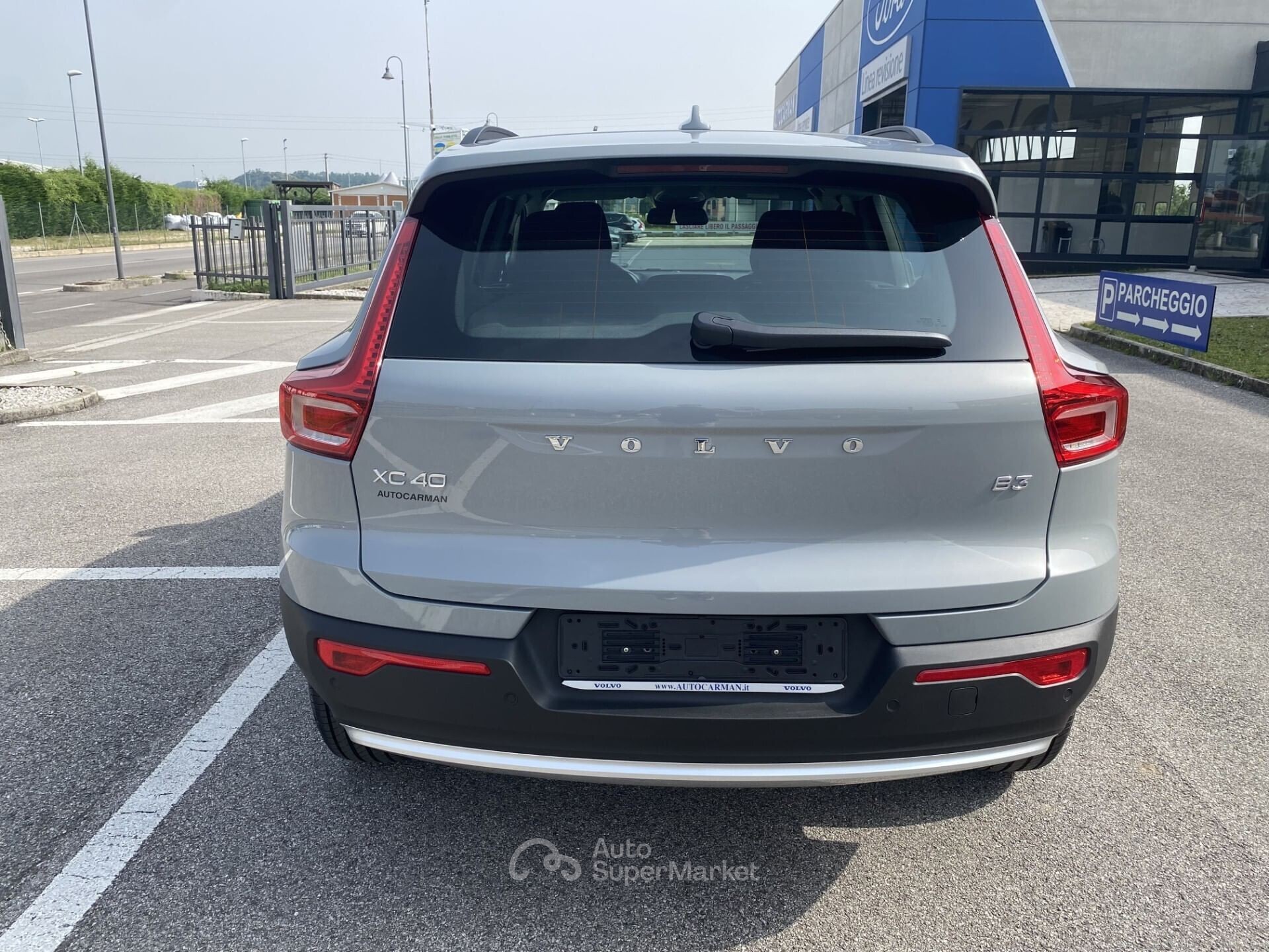 Volvo XC40