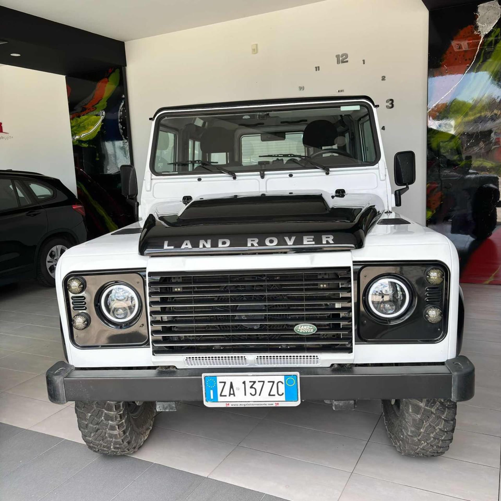 Land Rover Defender