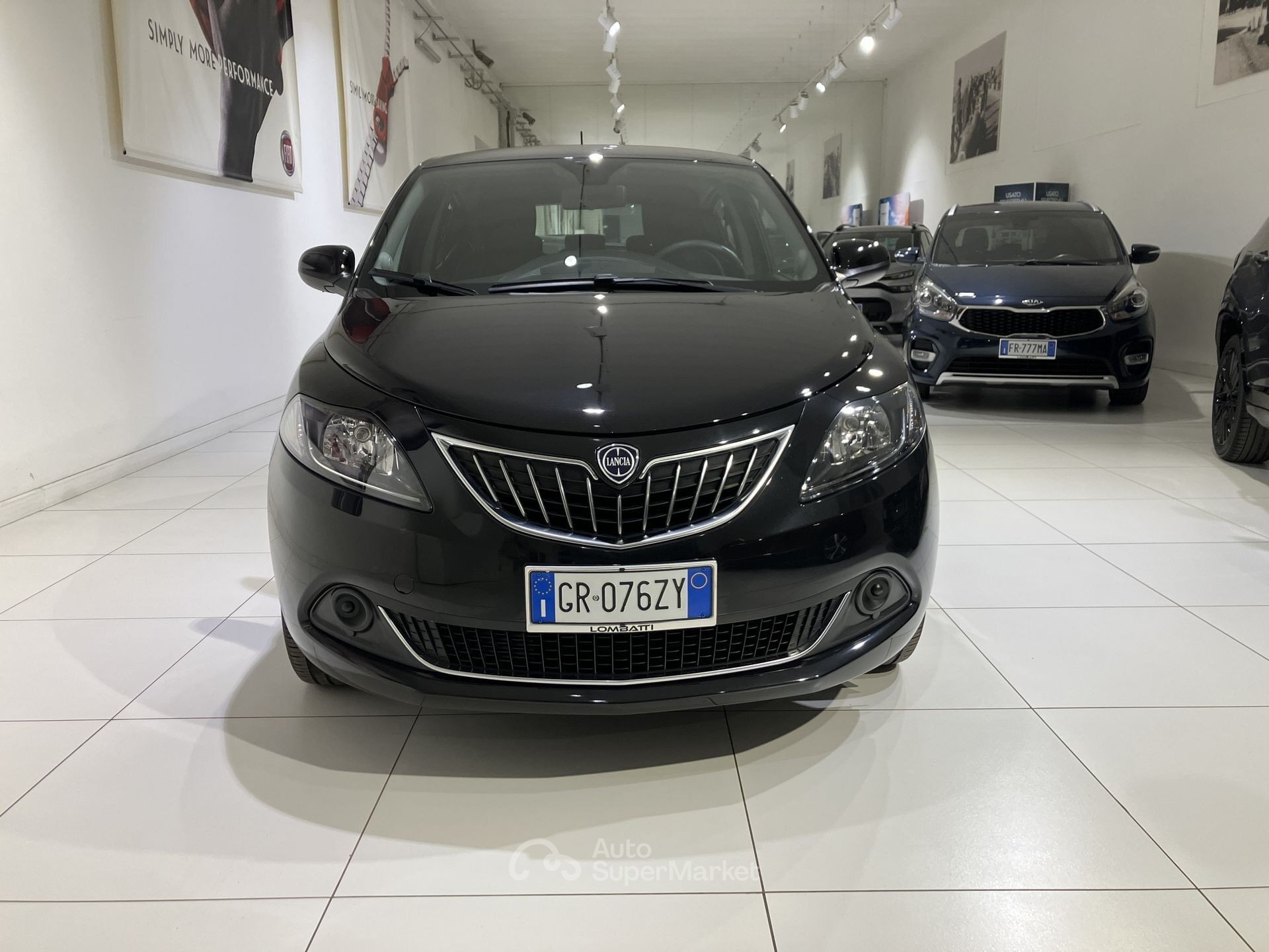 Lancia Ypsilon