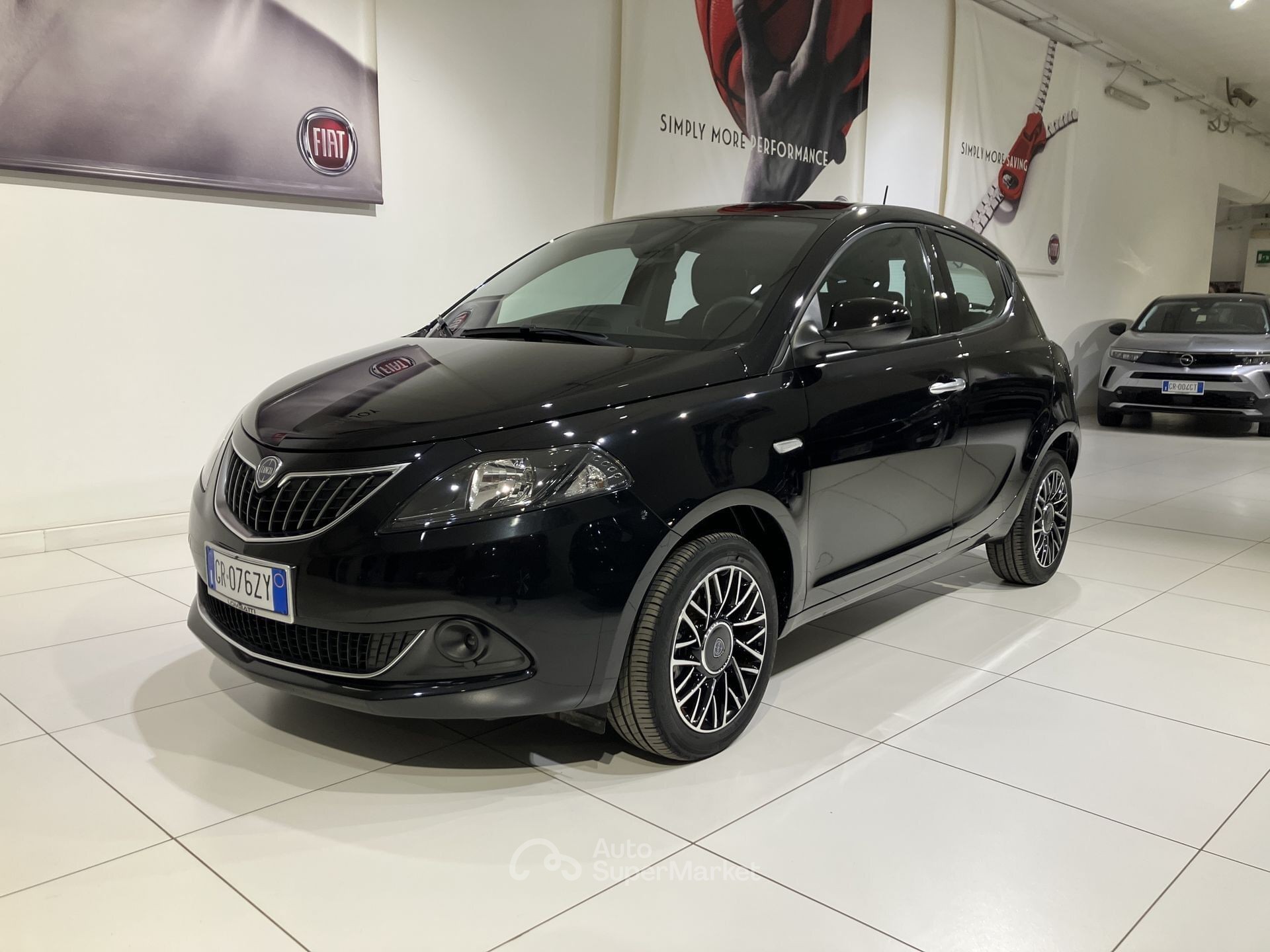 Lancia Ypsilon