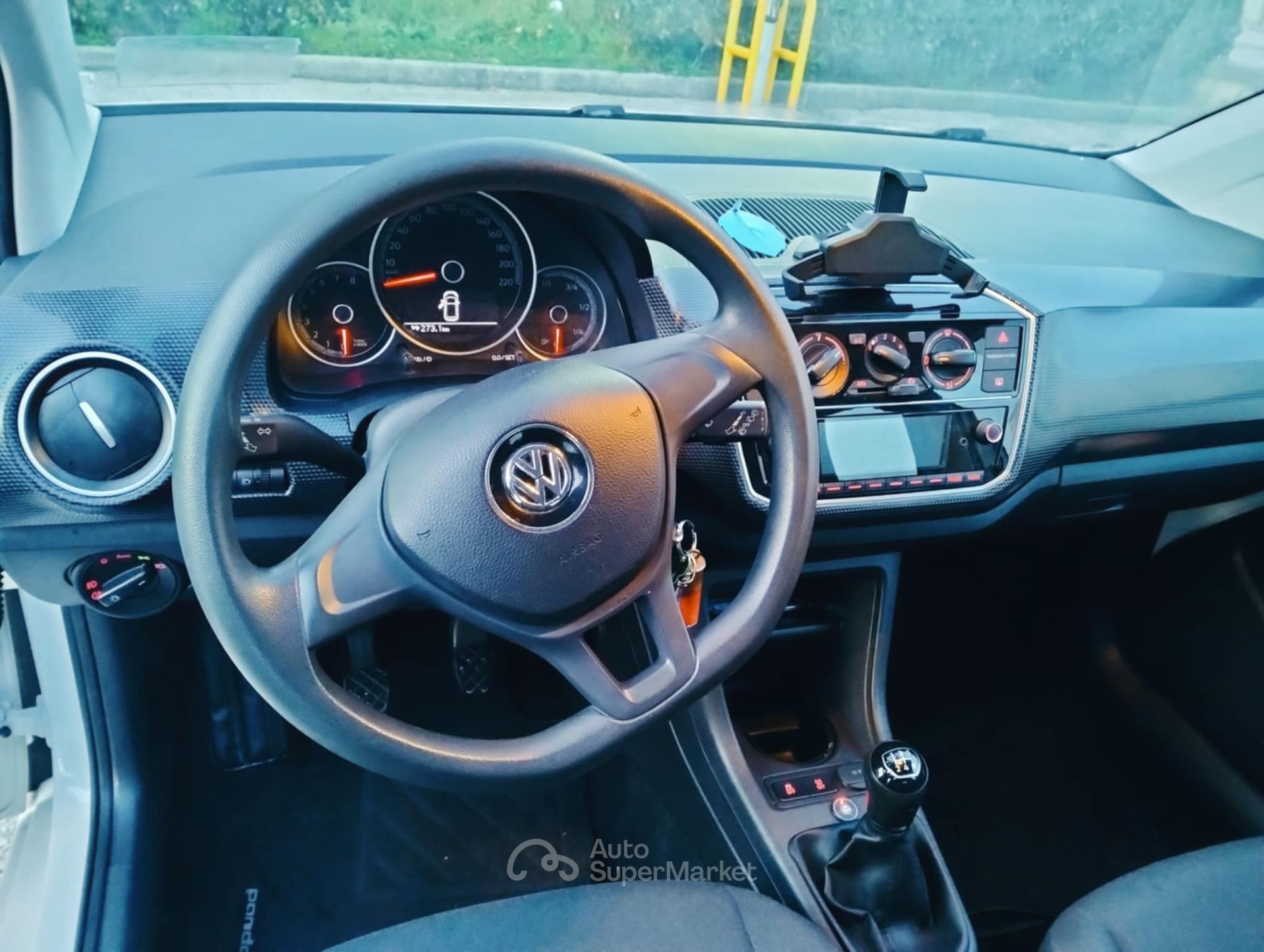 Volkswagen up!
