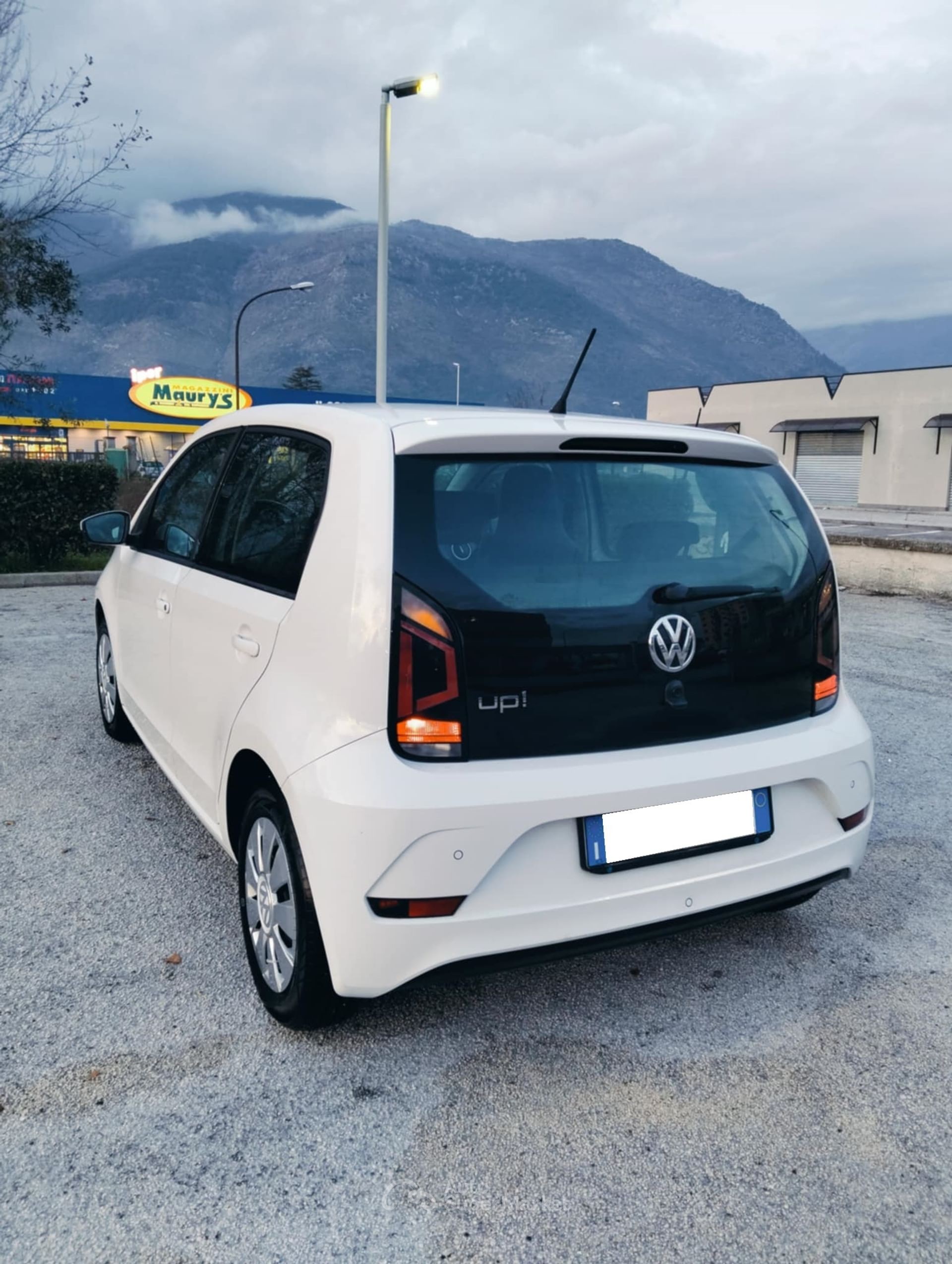 Volkswagen up!