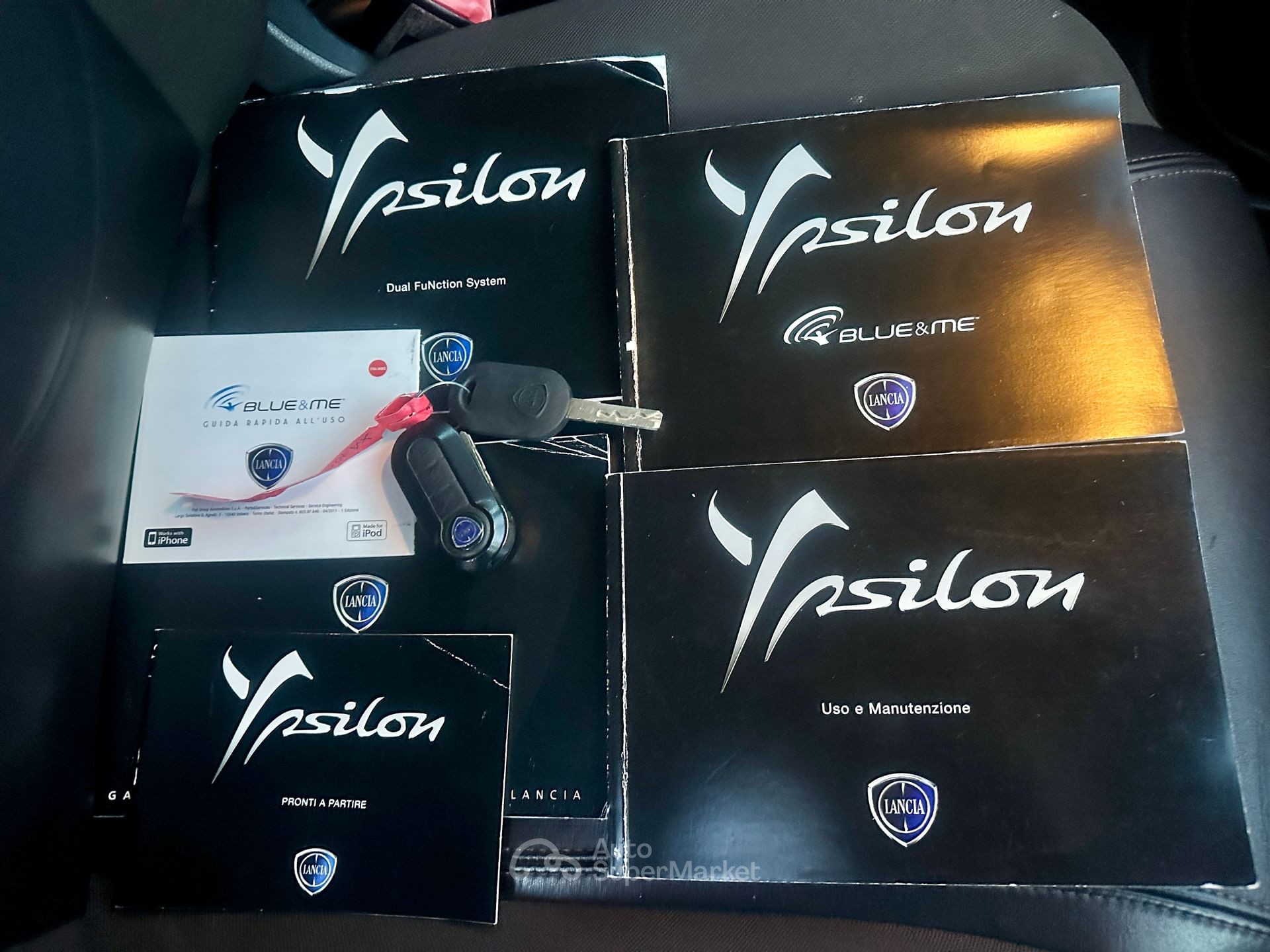 Lancia Ypsilon