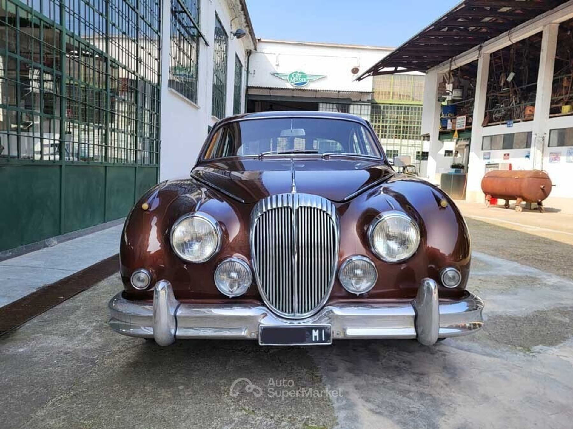 Jaguar MK2