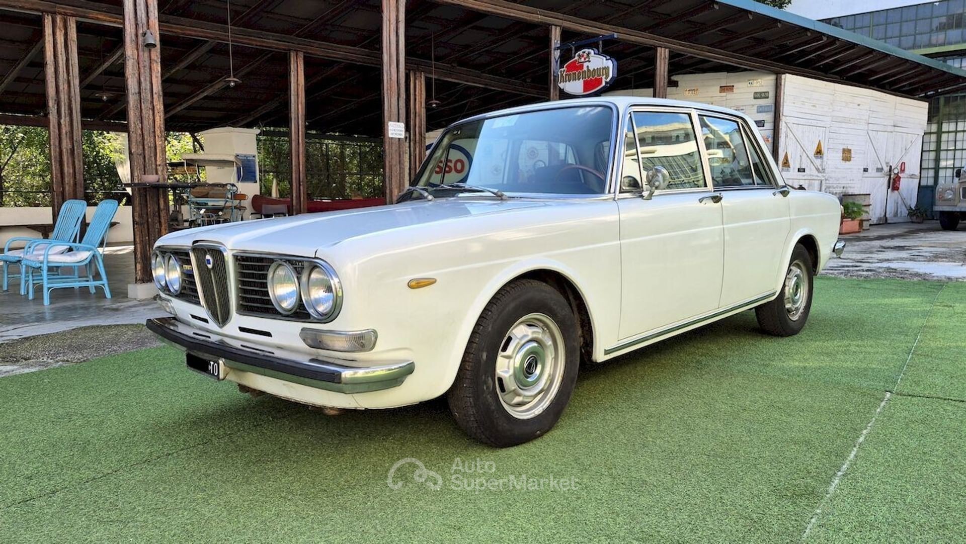 Lancia 2000