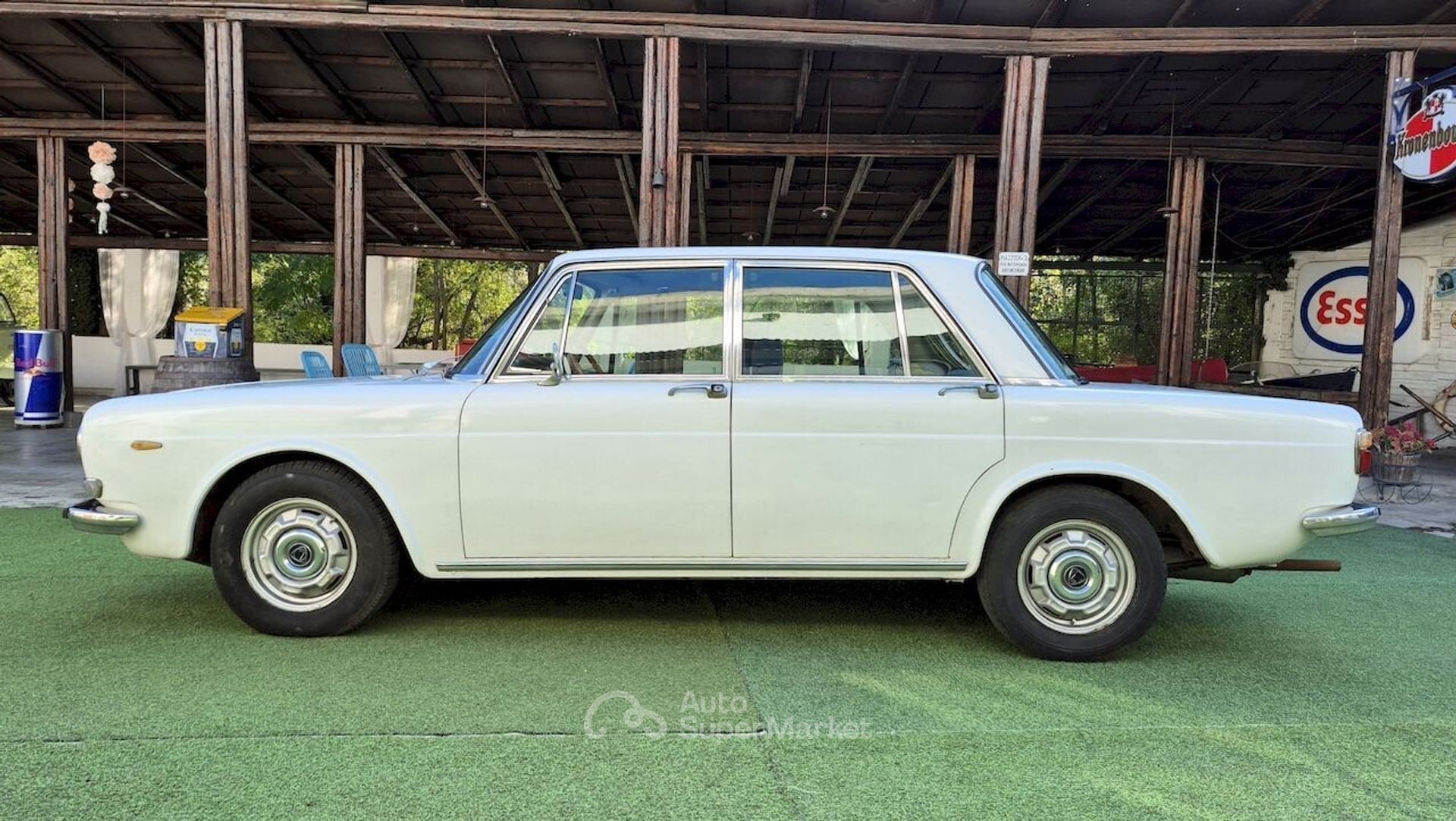 Lancia 2000