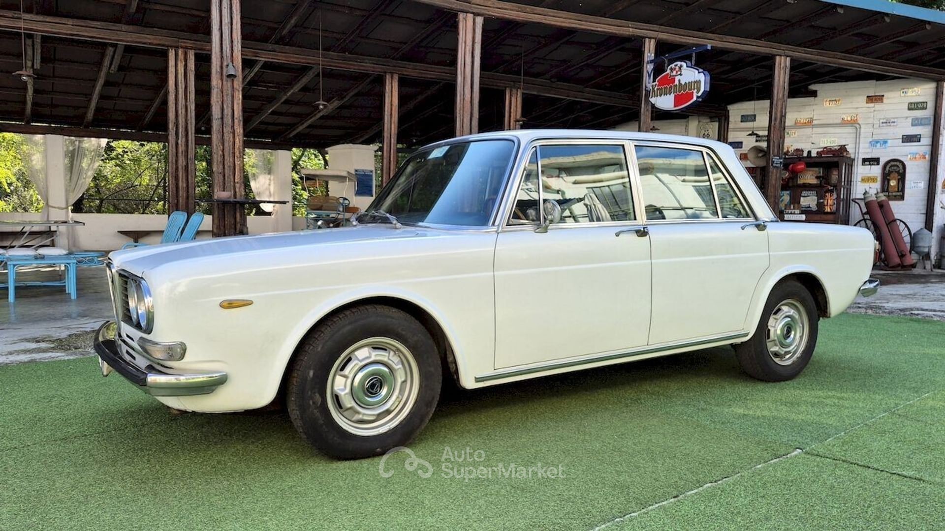 Lancia 2000